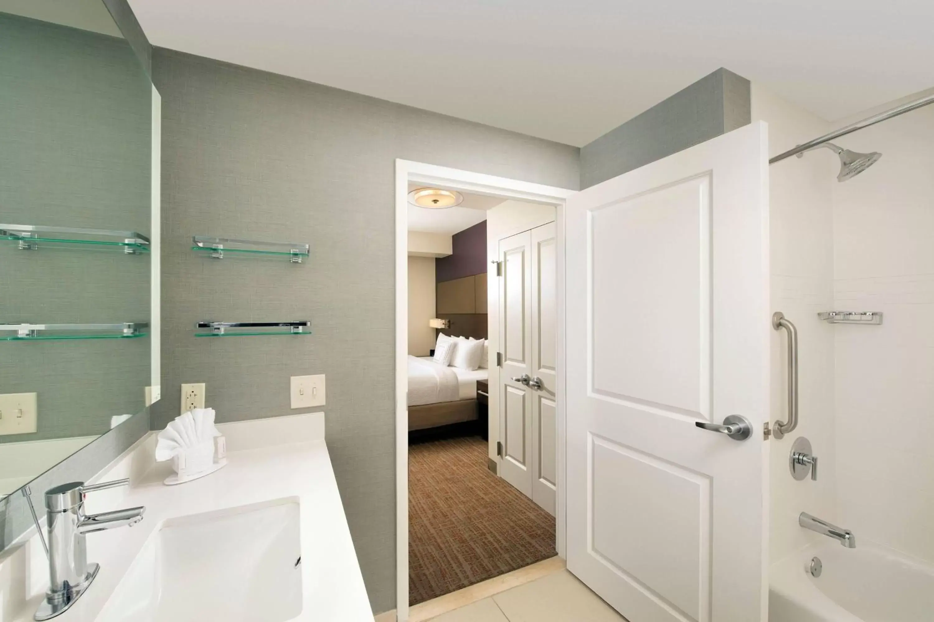 Bathroom in Residence Inn by Marriott Nashville South East/Murfreesboro