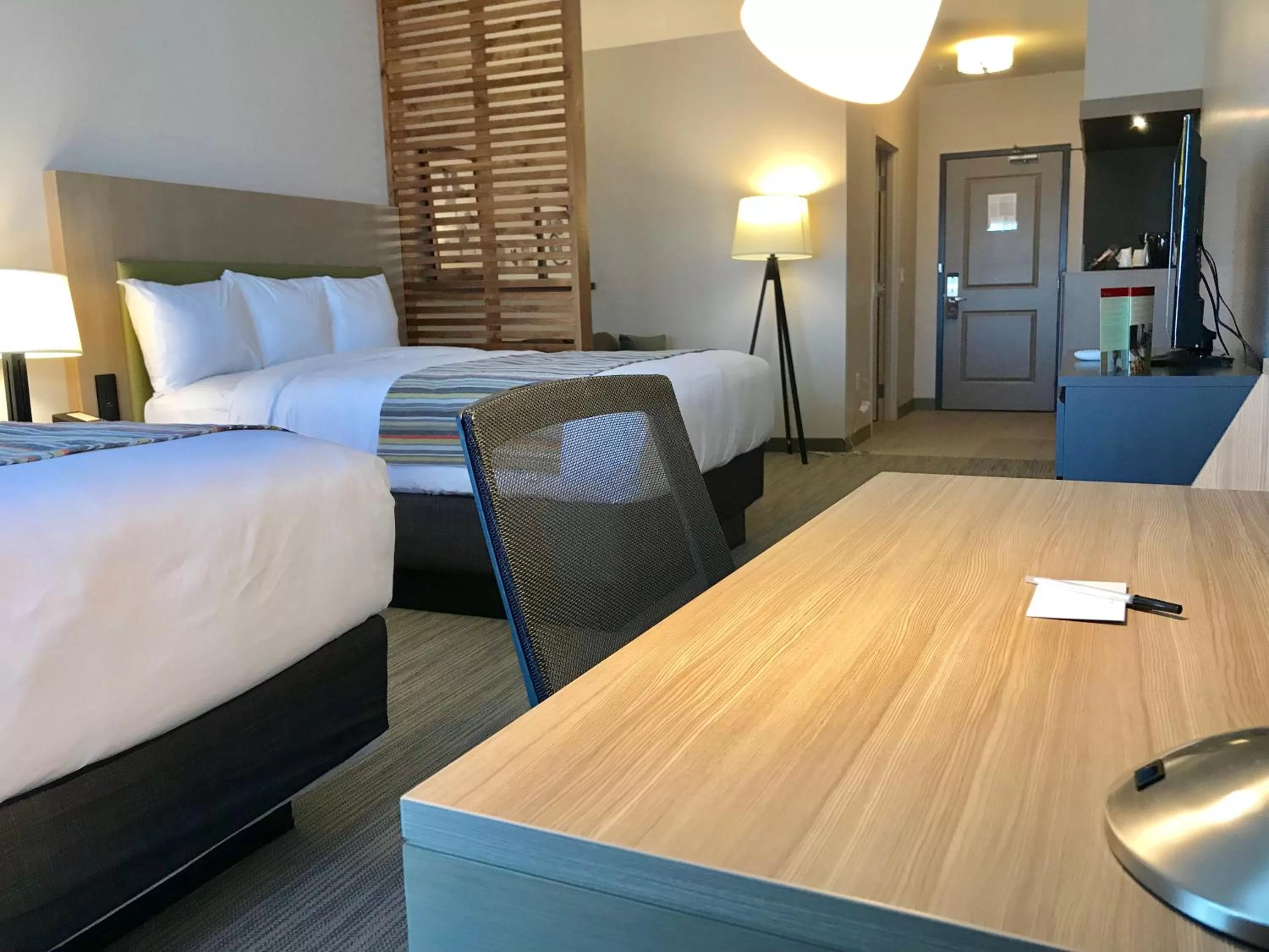 Photo of the whole room, Bed in Country Inn & Suites by Radisson, Page, AZ