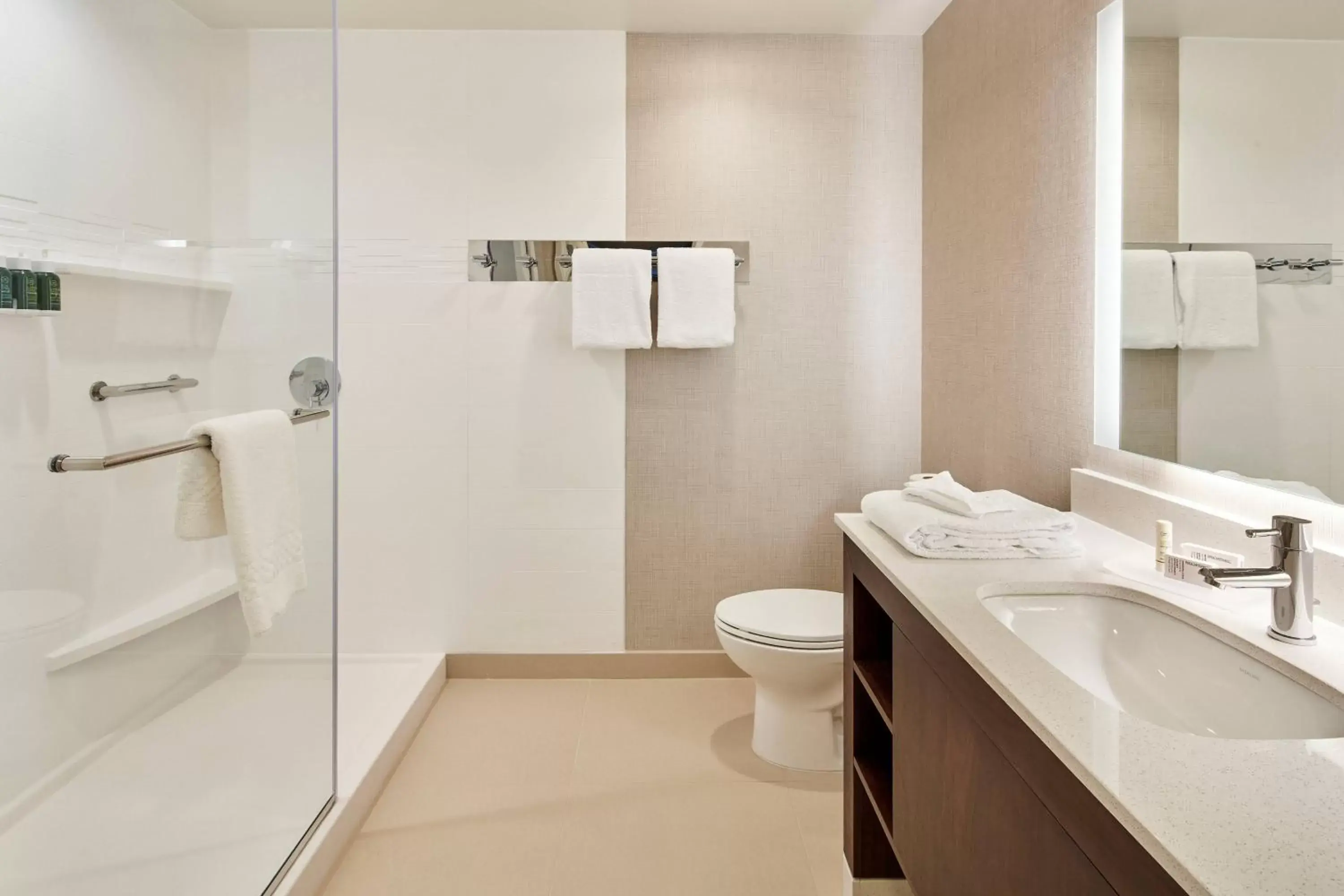 Bathroom in Residence Inn Sacramento Davis