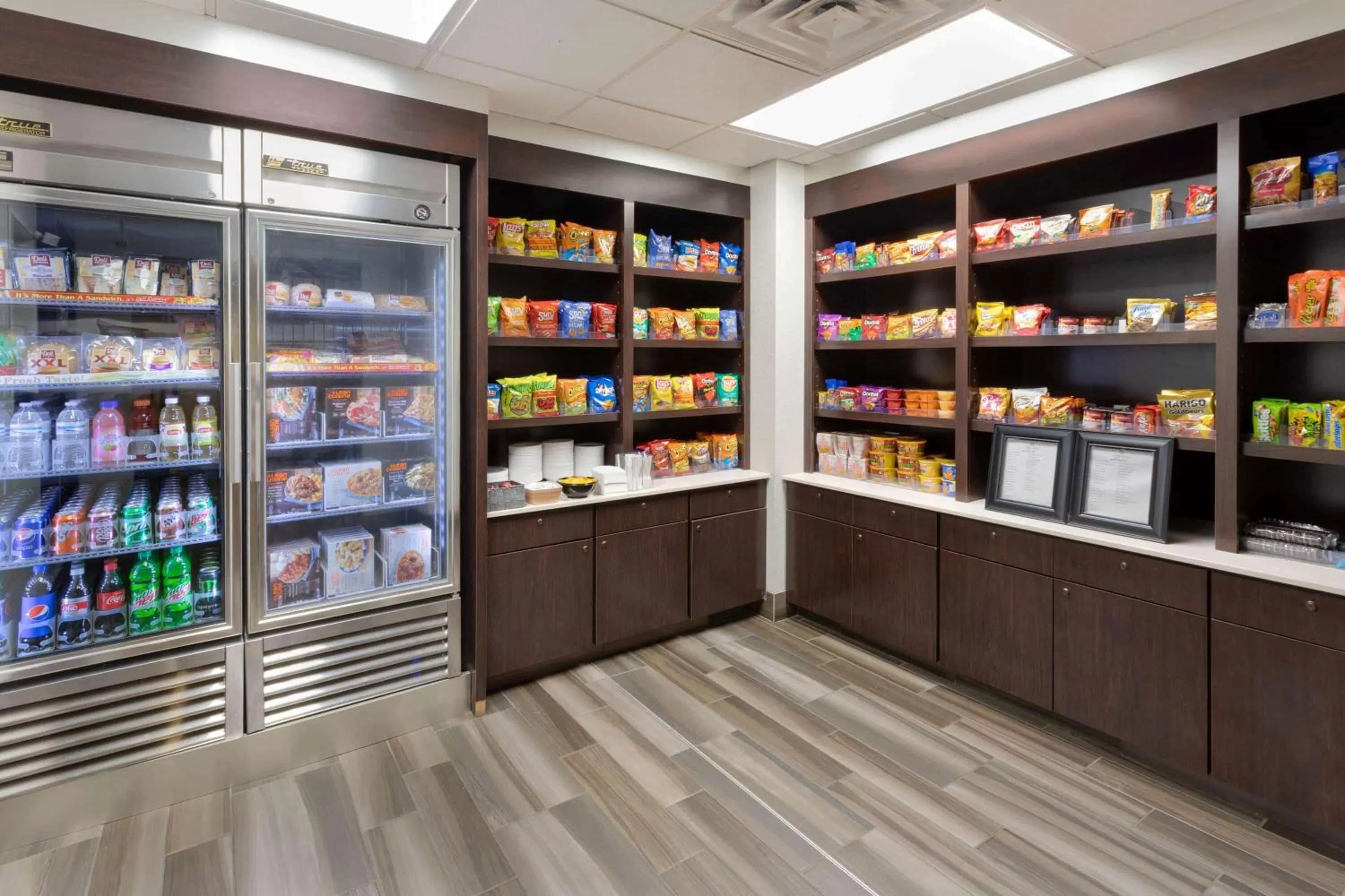 On site in La Quinta by Wyndham Minneapolis Bloomington W - FREE AIRPORT SHUTTLE