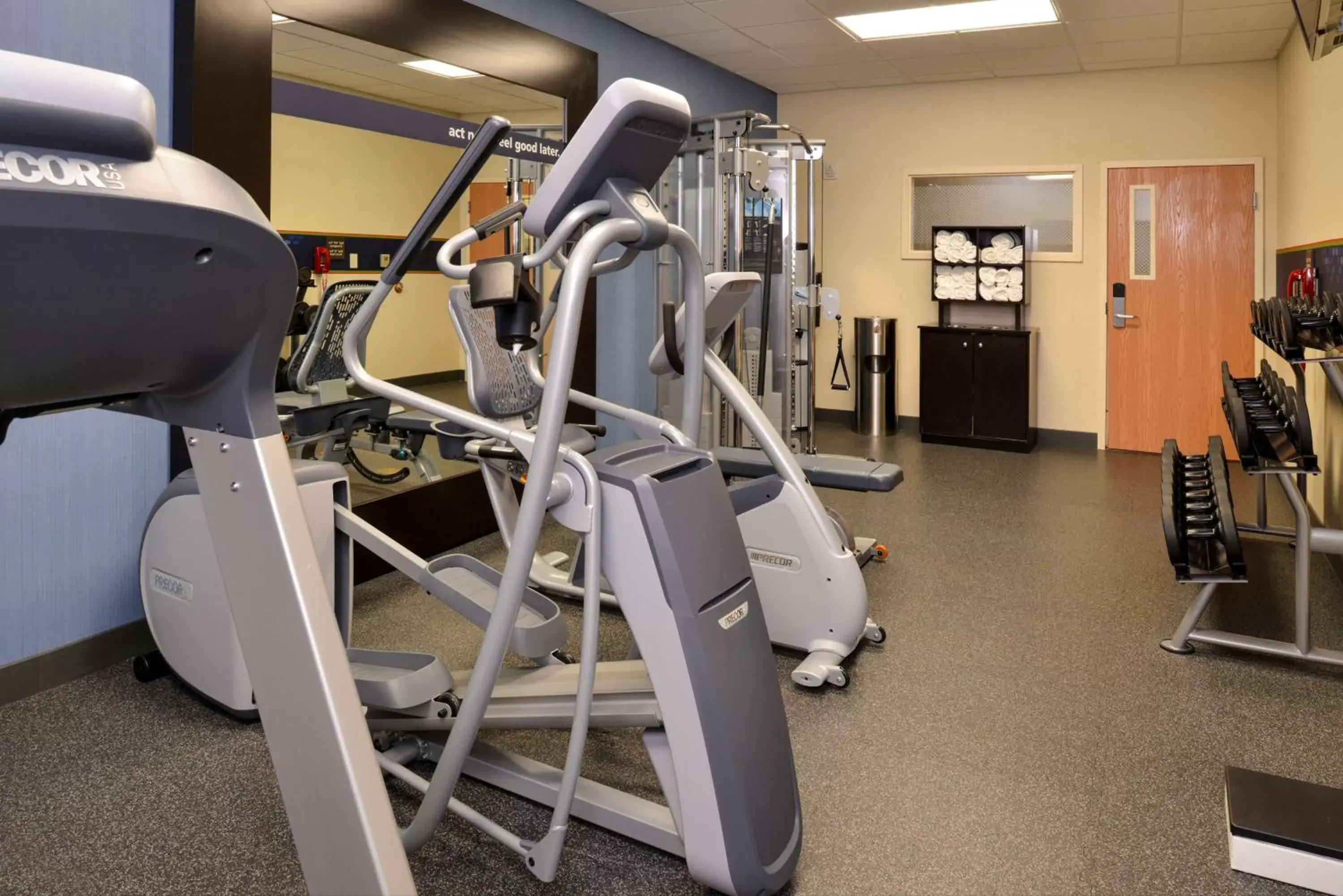 Fitness centre/facilities, Fitness Center/Facilities in Hampton Inn & Suites Tampa-East/Casino/Fairgrounds