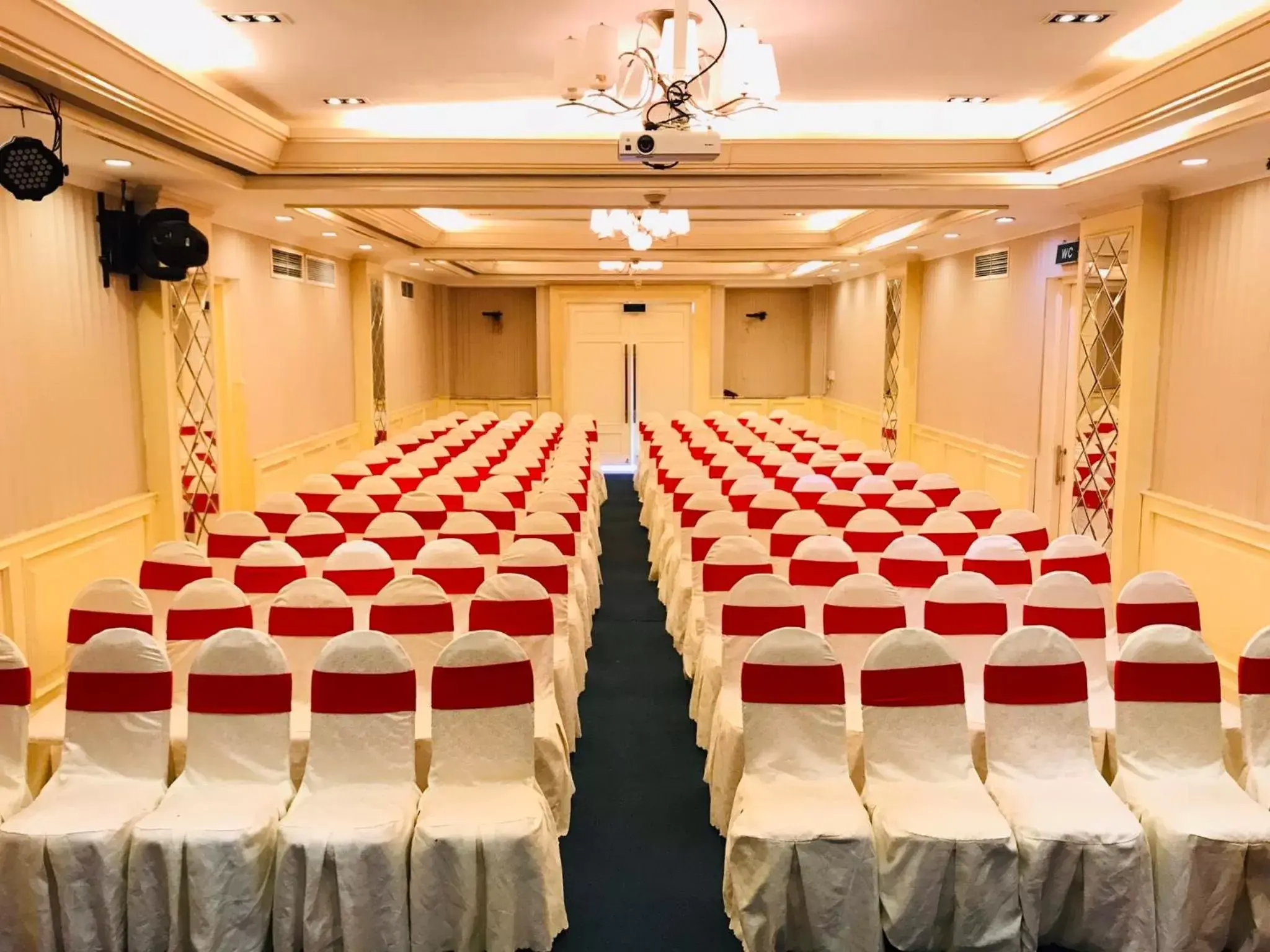 Banquet Facilities in Kieu Anh Hotel