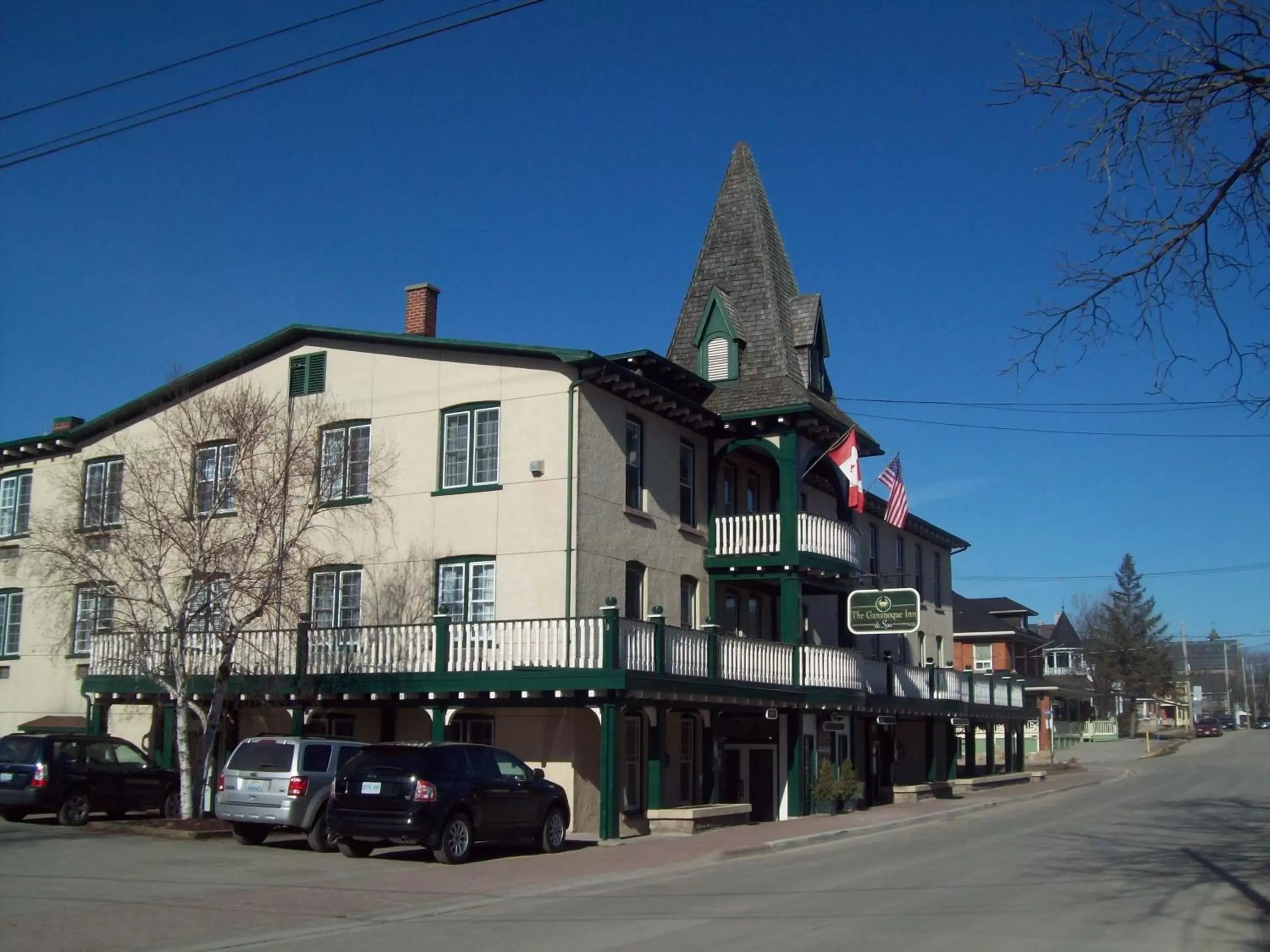 Property Building in The Gananoque Inn & Spa