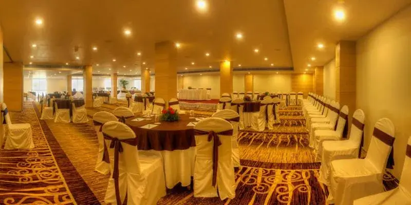 Banquet/Function facilities, Banquet Facilities in Hotel Le Ruchi The Prince