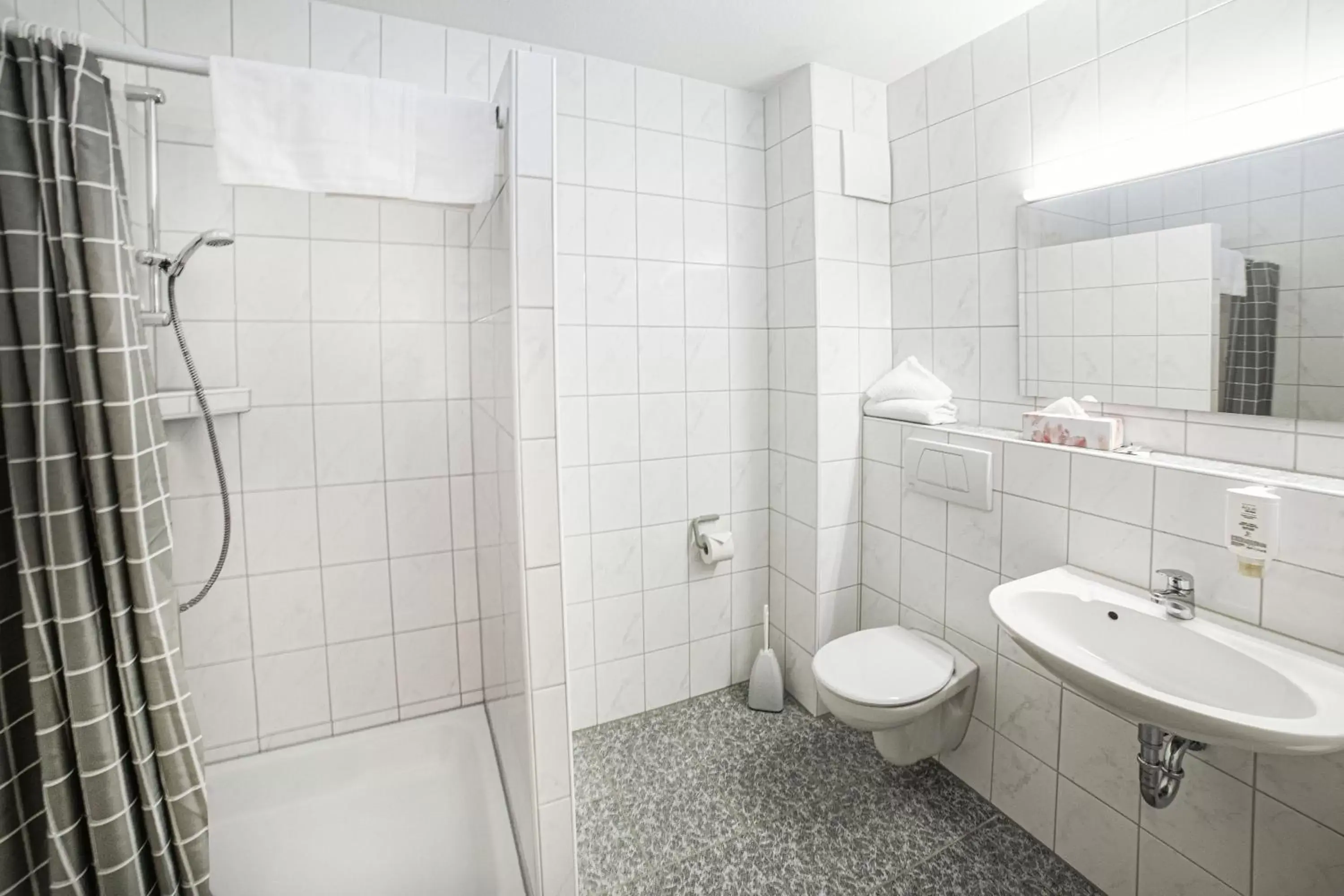 Bathroom in Fairway Hotel