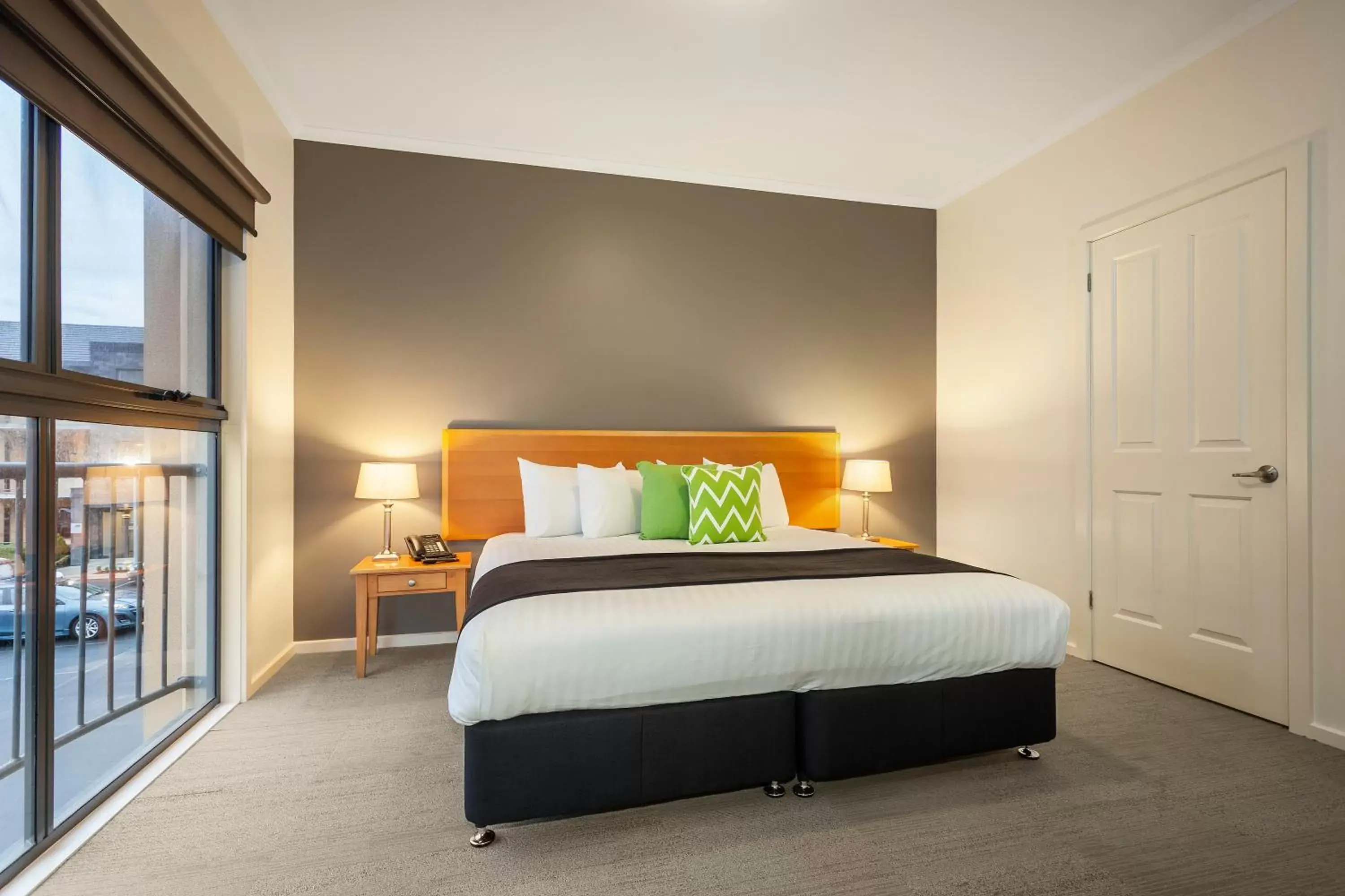 Bedroom, Bed in Quest Warrnambool