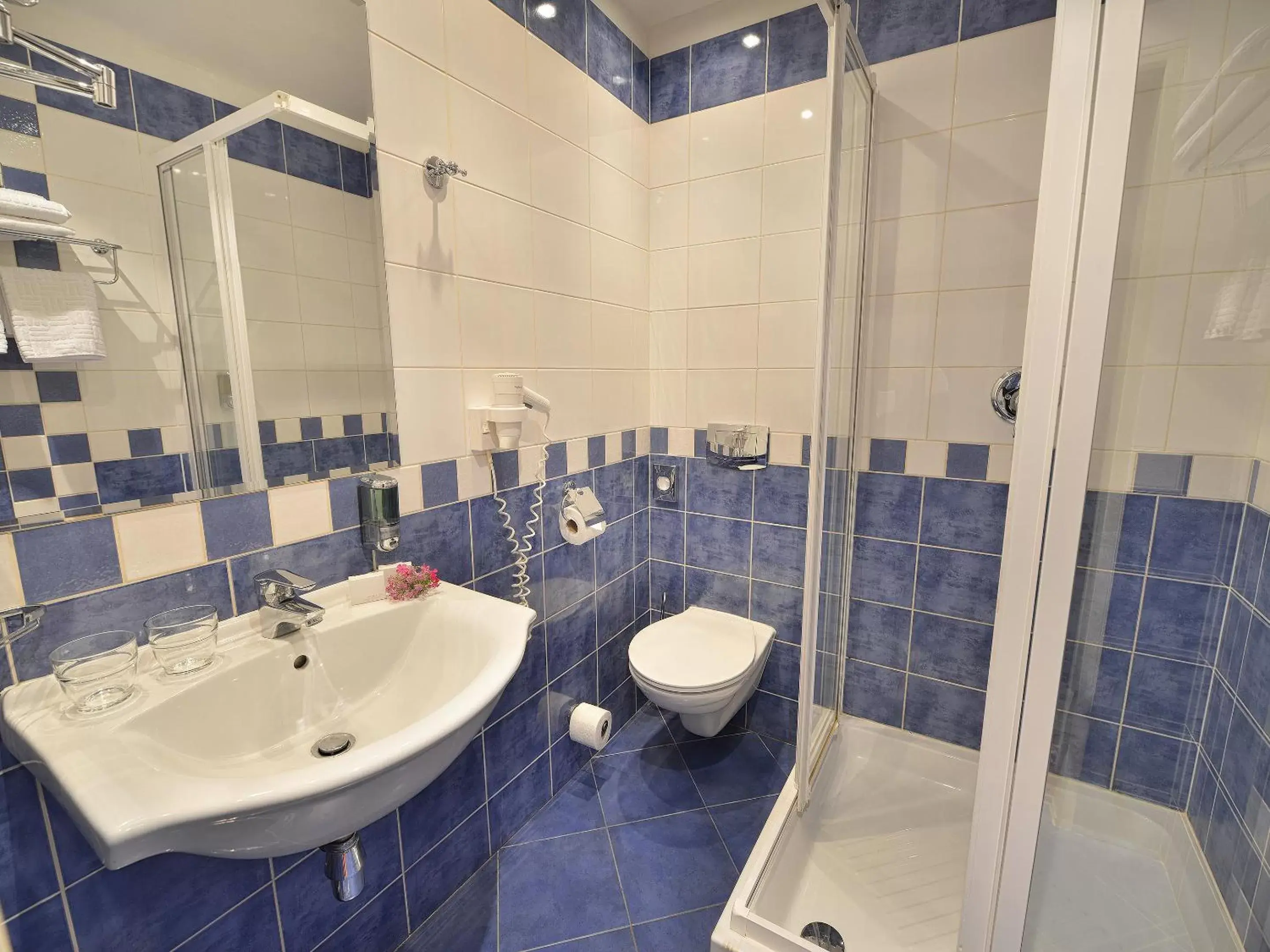 Shower, Bathroom in EA Hotel Jeleni Dvur Prague Castle
