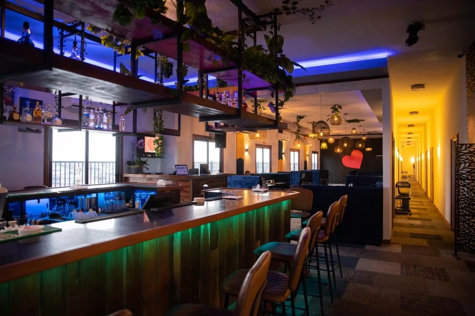 Restaurant/places to eat in Royal Breeze Paramaribo