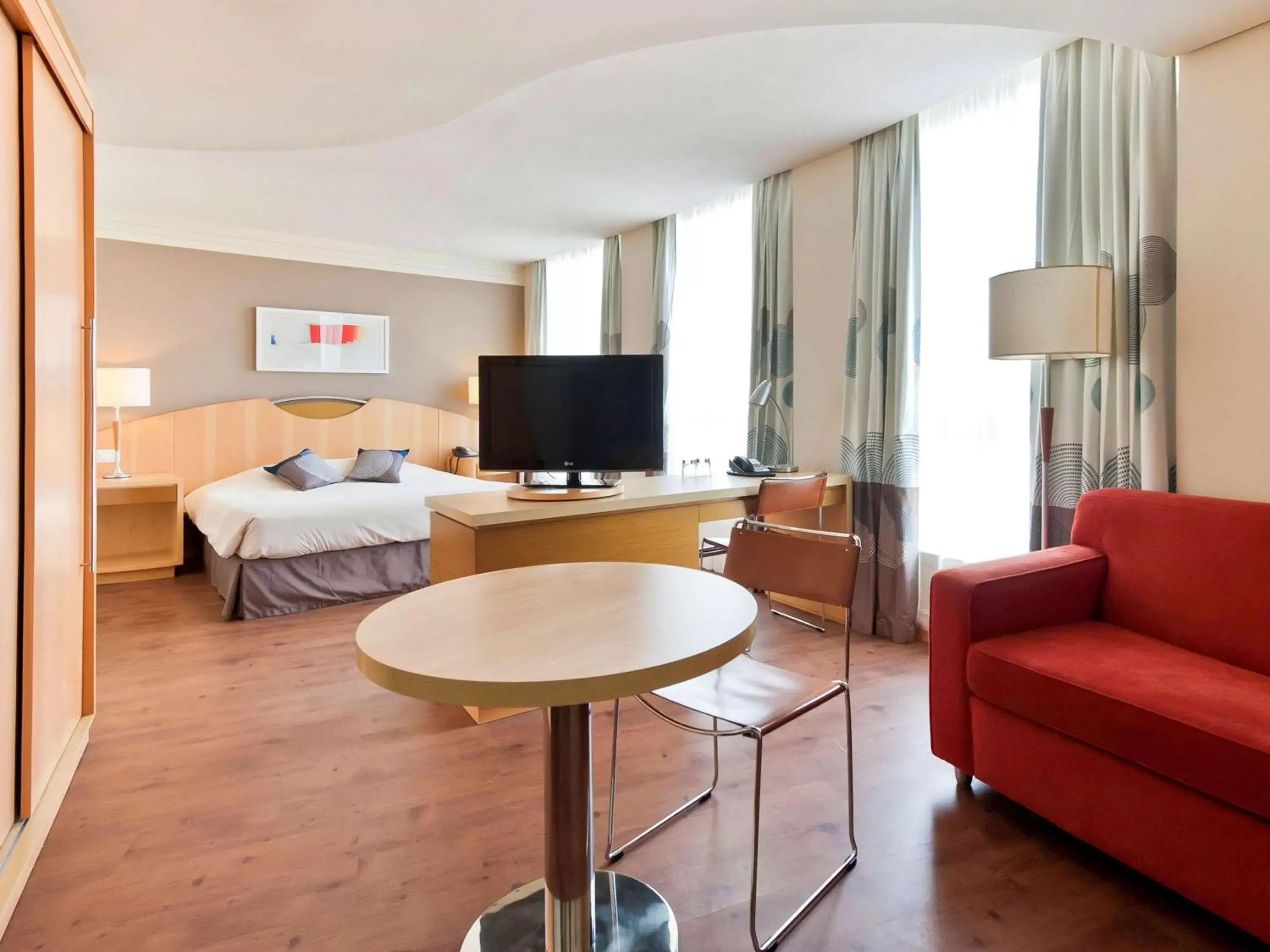 Superior Room with Double Bed - Disability Access in Novotel Sao Paulo Jaragua Conventions Superior Room with Double Bed - Disability Access in Novotel Sao Paulo Jaragua Conventions