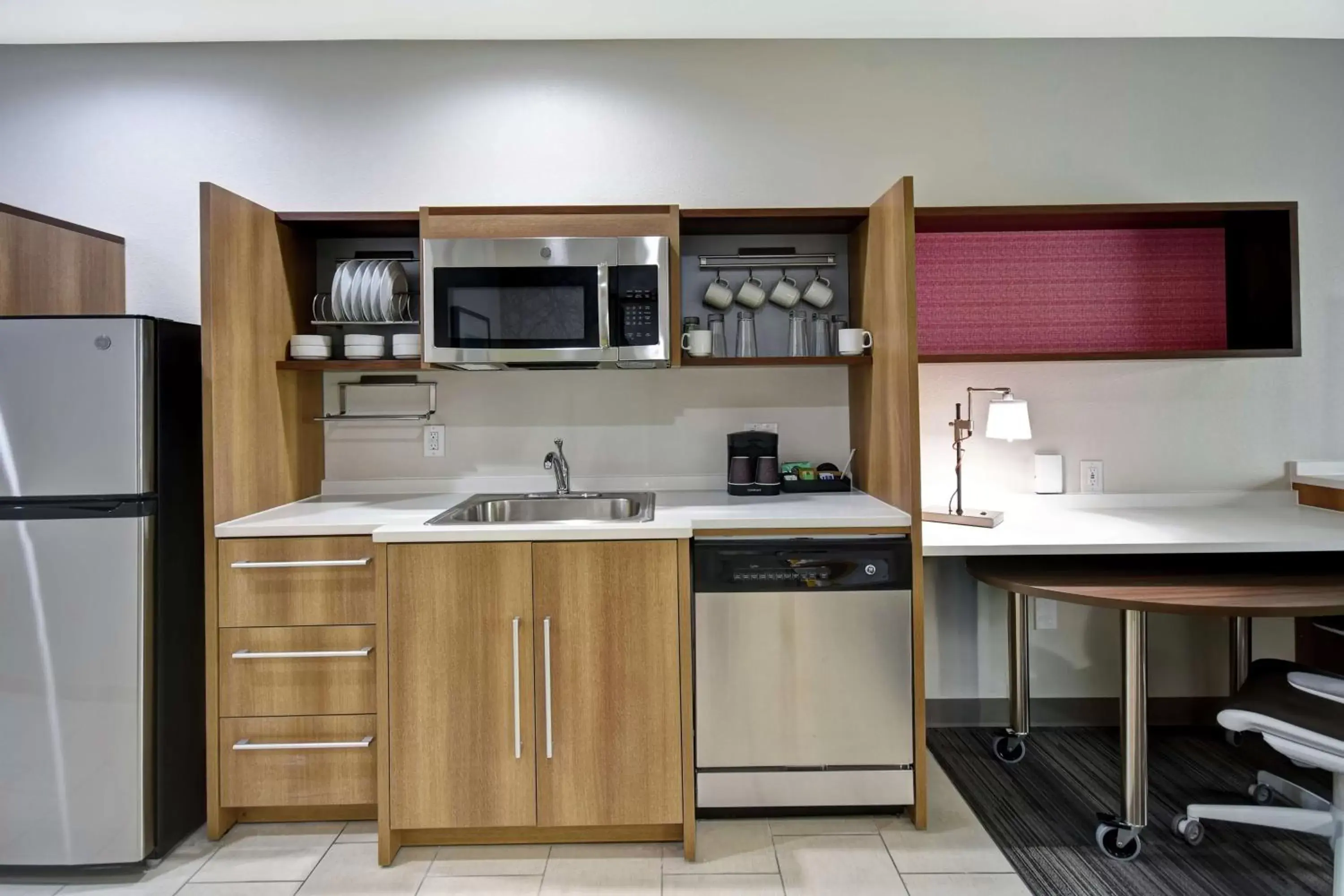 Kitchen or kitchenette, Kitchen/Kitchenette in Home2 Suites By Hilton Fort Worth Fossil Creek