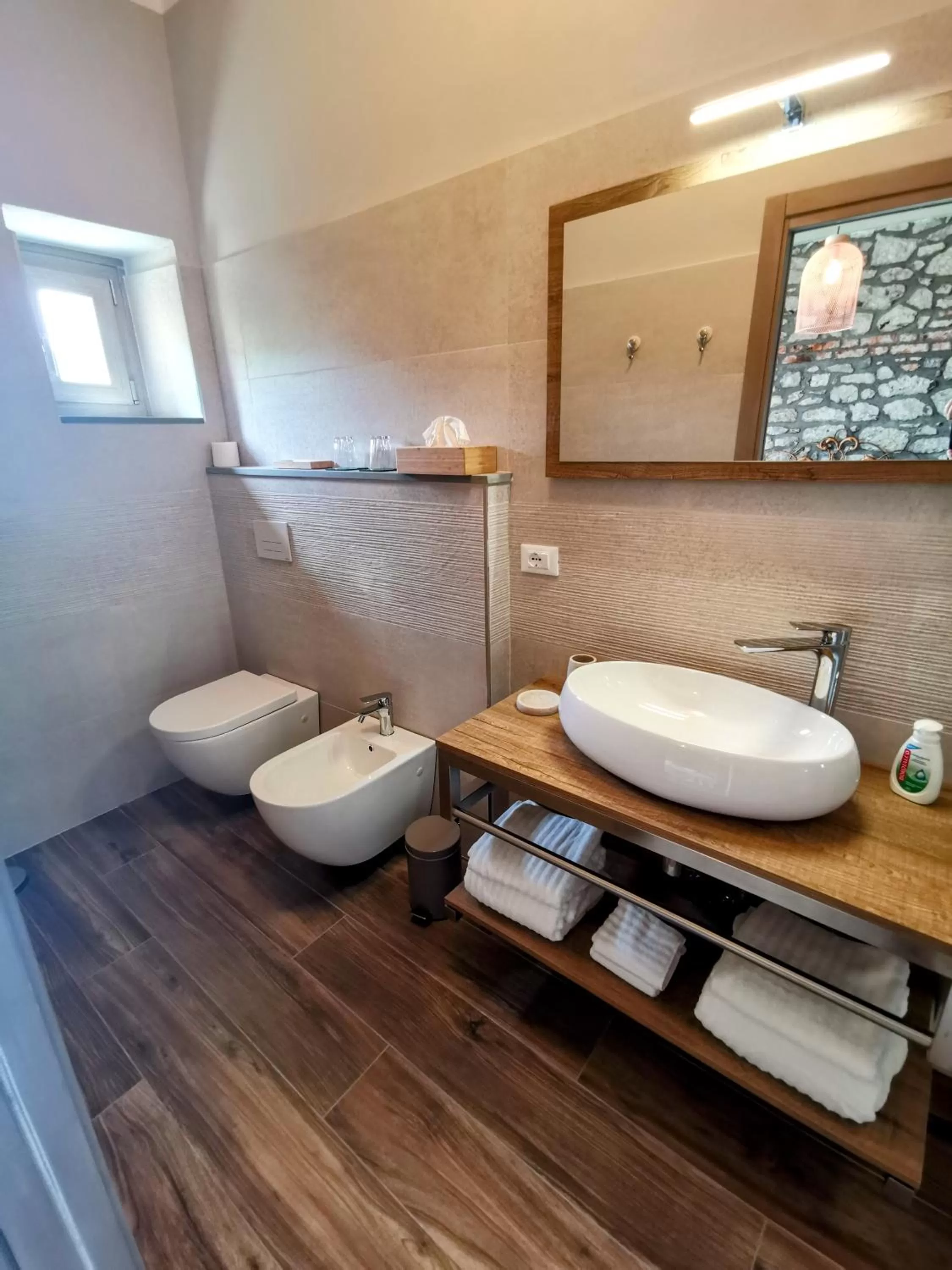 Bathroom in La Luna dei Medici