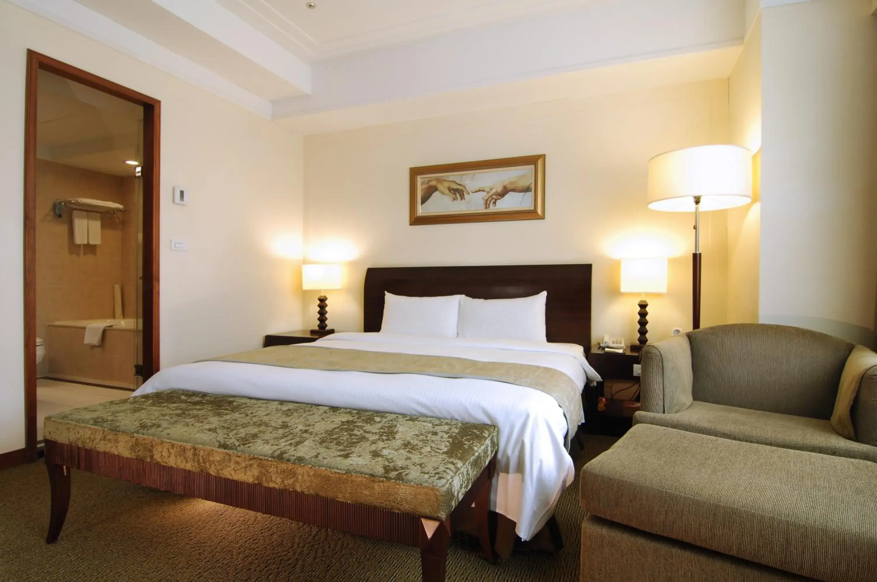 Bed in Fullon Hotel Jhongli