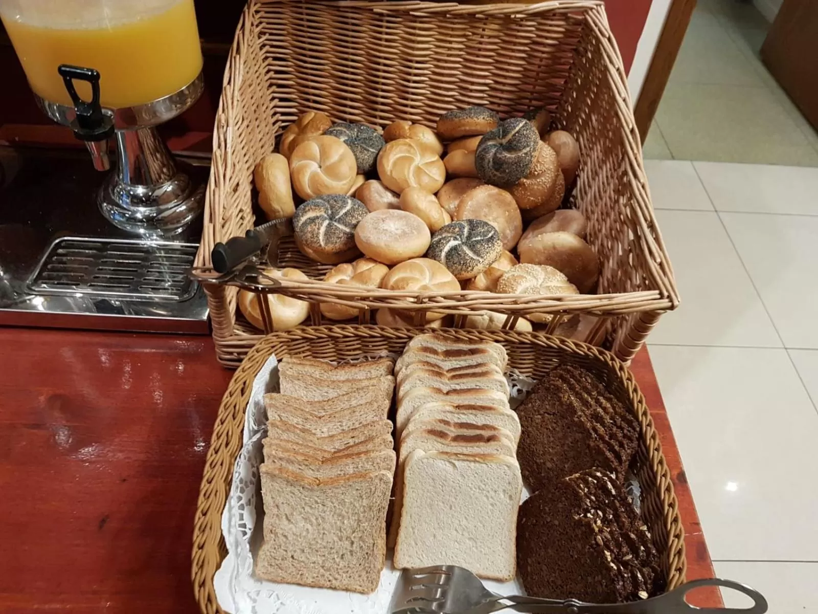 Breakfast in Hotel Lorien