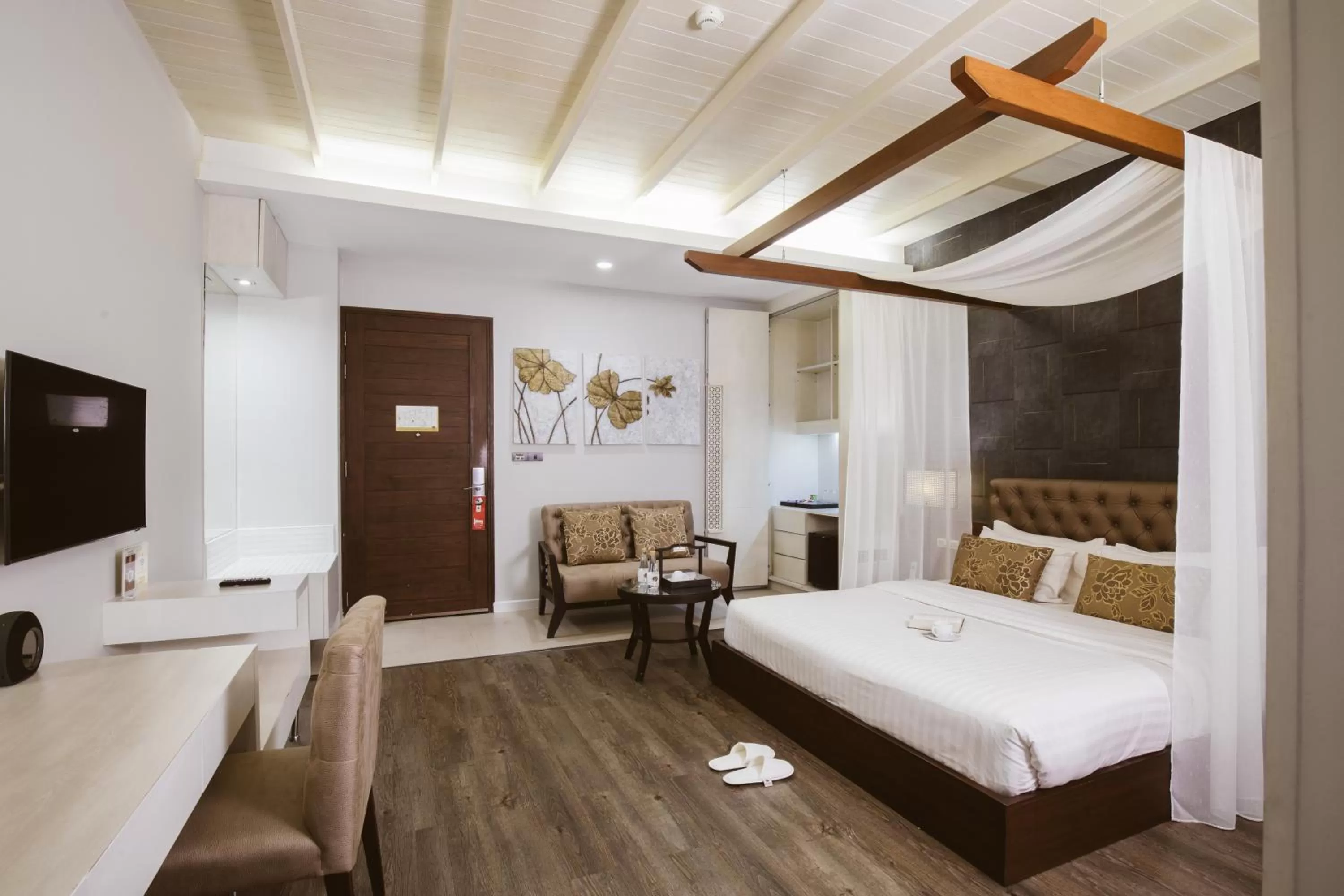 Bedroom, Bed in De Chai Colonial Hotel & Spa - SHA Plus