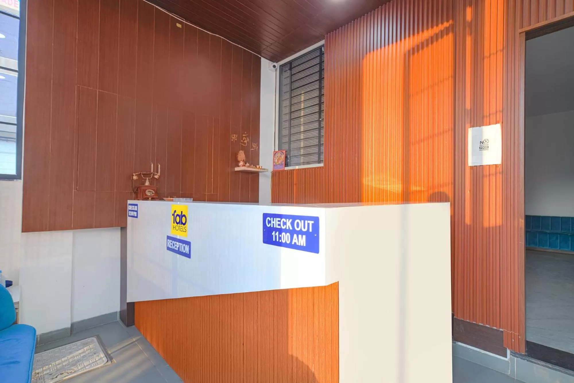 Lobby or reception in FabHotel Ramya