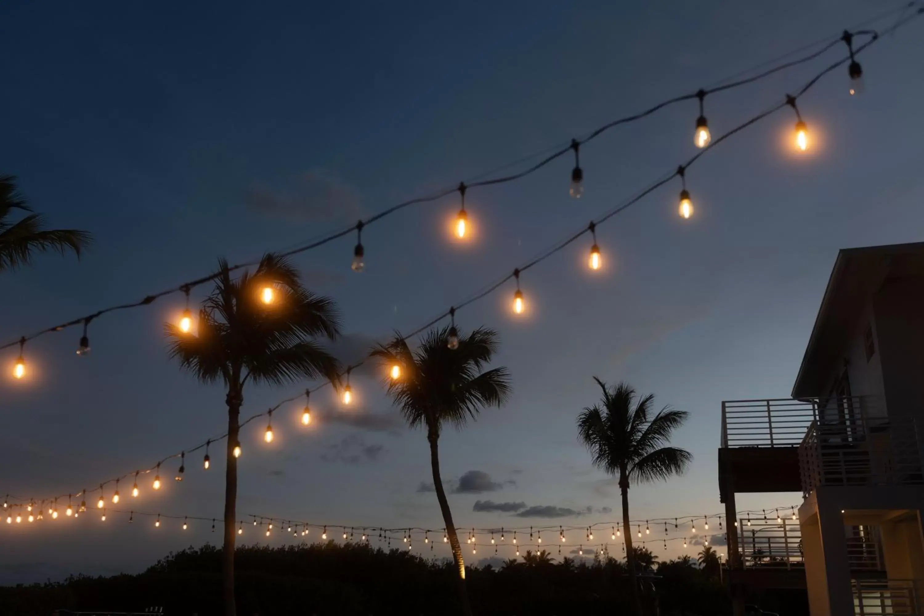 Sunset in Fisher Inn Resort & Marina Sunset in Fisher Inn Resort & Marina