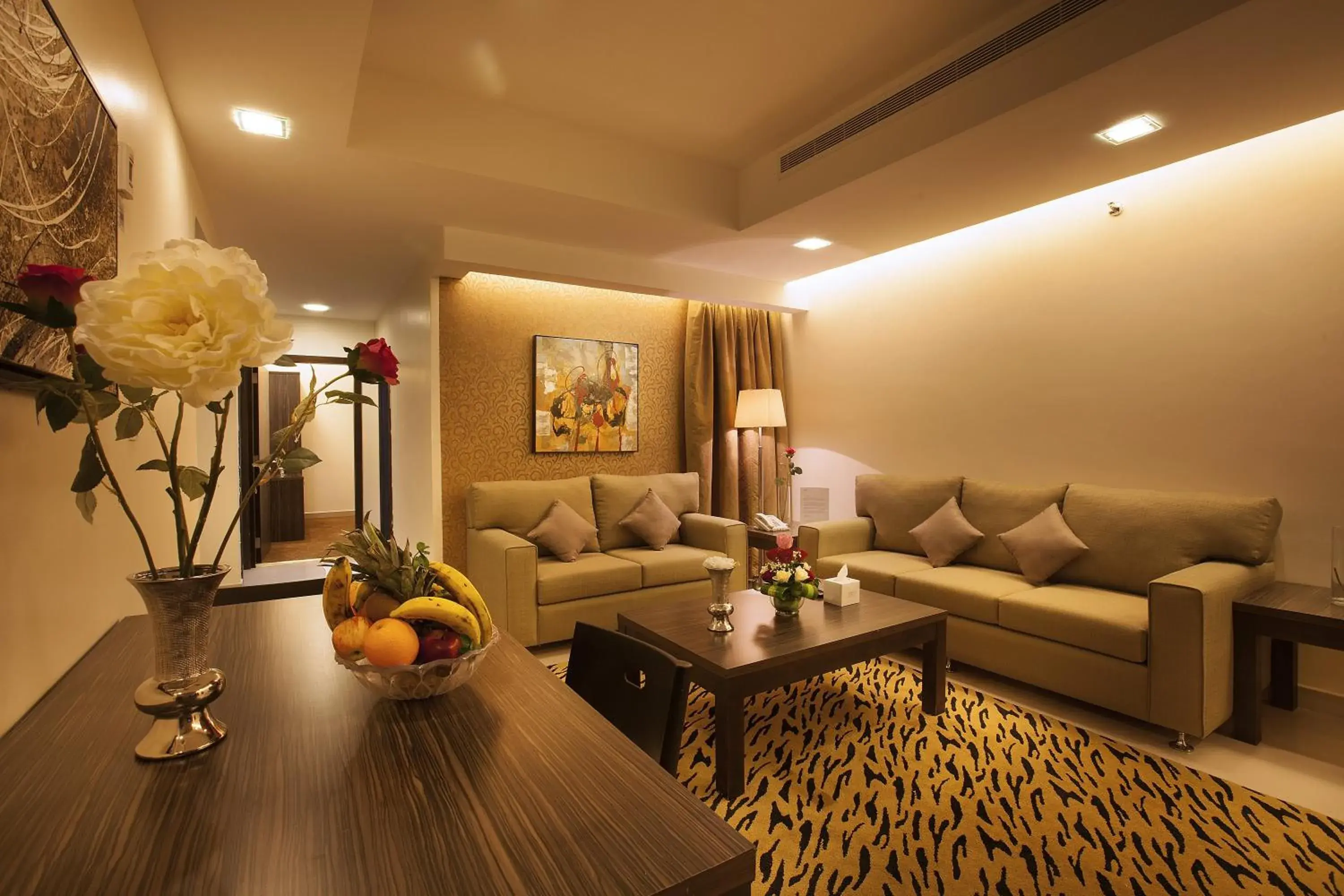 Living room, Seating Area in Watheer Hotel Suite