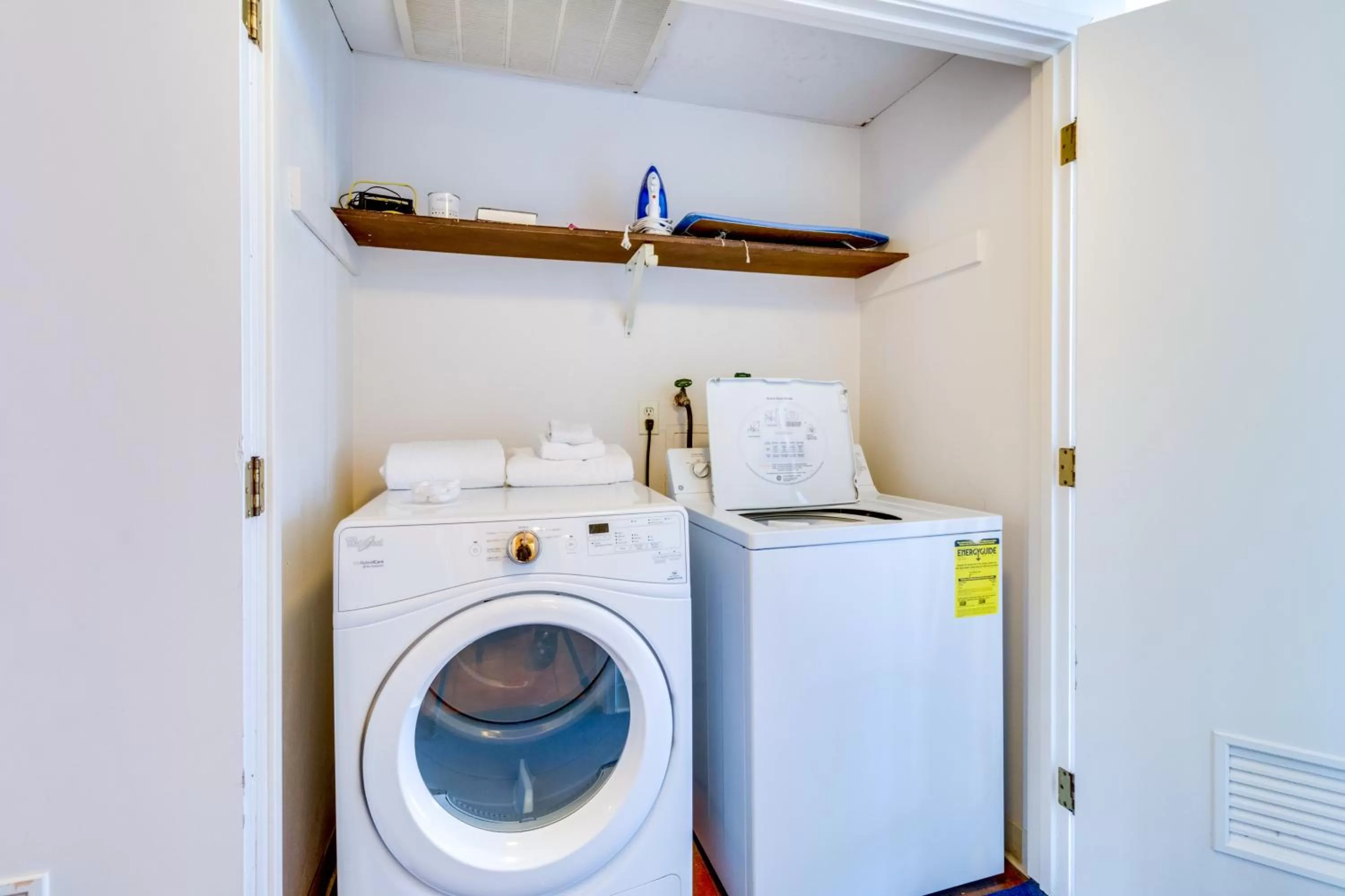 Kitchen/Kitchenette in Sand & Sea: The Promenade (100)