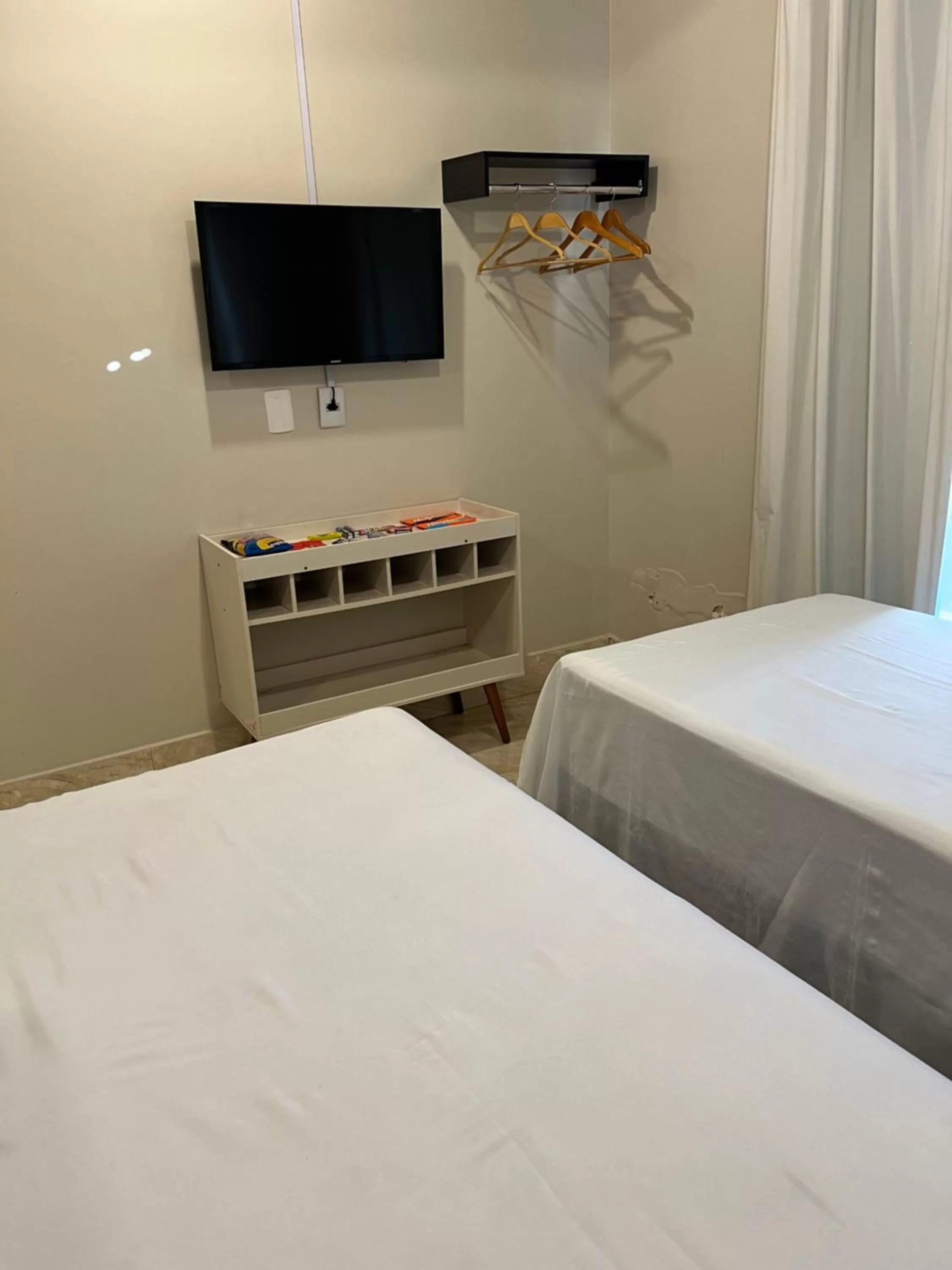 TV/Entertainment Center in Riacho Hotel