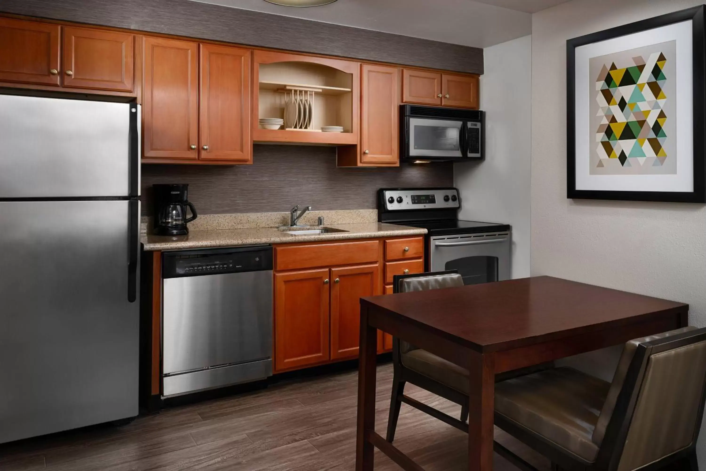 Kitchen or kitchenette, Kitchen/Kitchenette in Residence Inn Seattle North/Lynnwood Everett