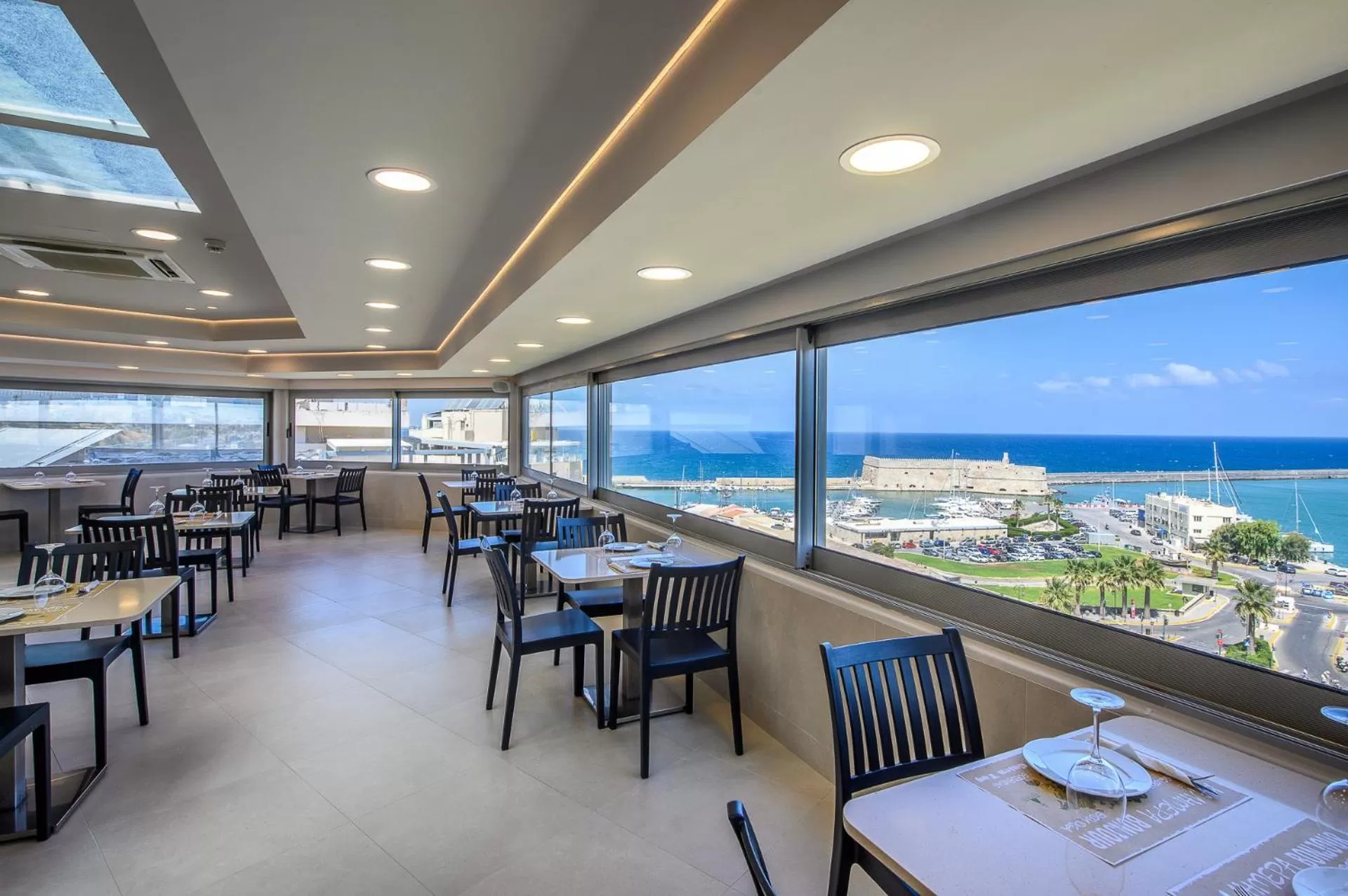 Breakfast in Marin Hotel