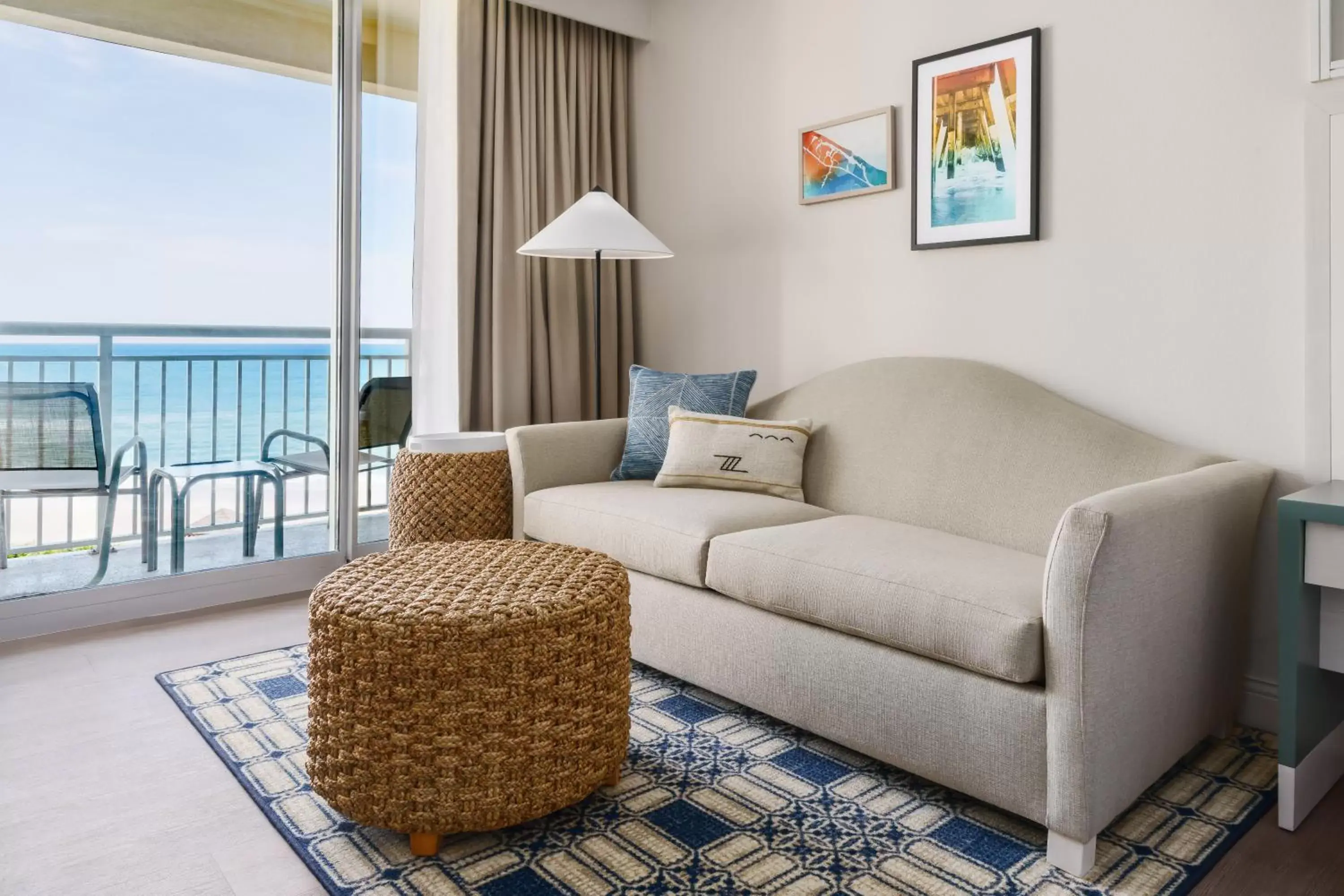 Balcony/Terrace, Seating Area in Holiday Inn Resort Lumina on Wrightsville Beach, an IHG Hotel