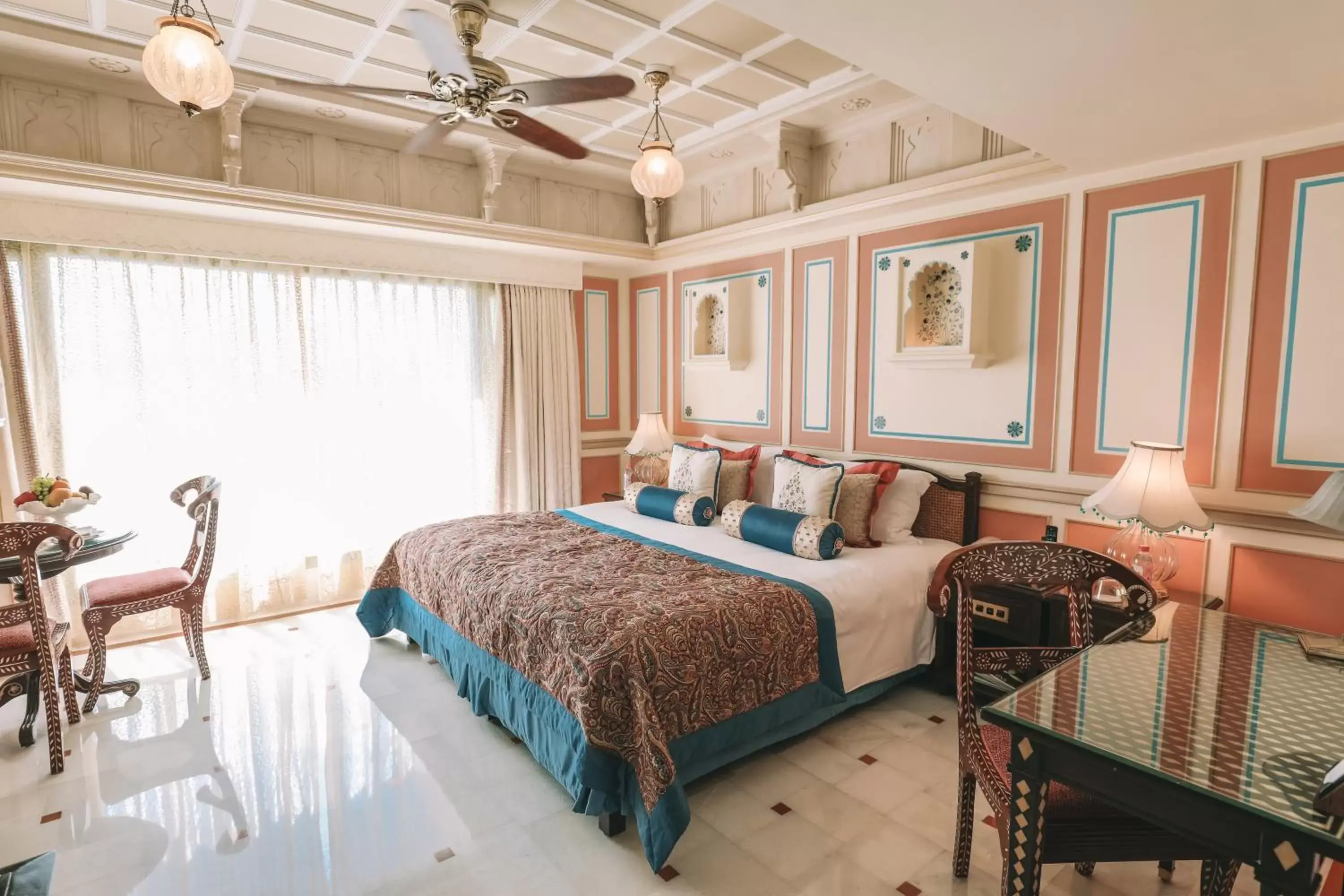 Bed in Taj Lake Palace Udaipur Bed in Taj Lake Palace Udaipur