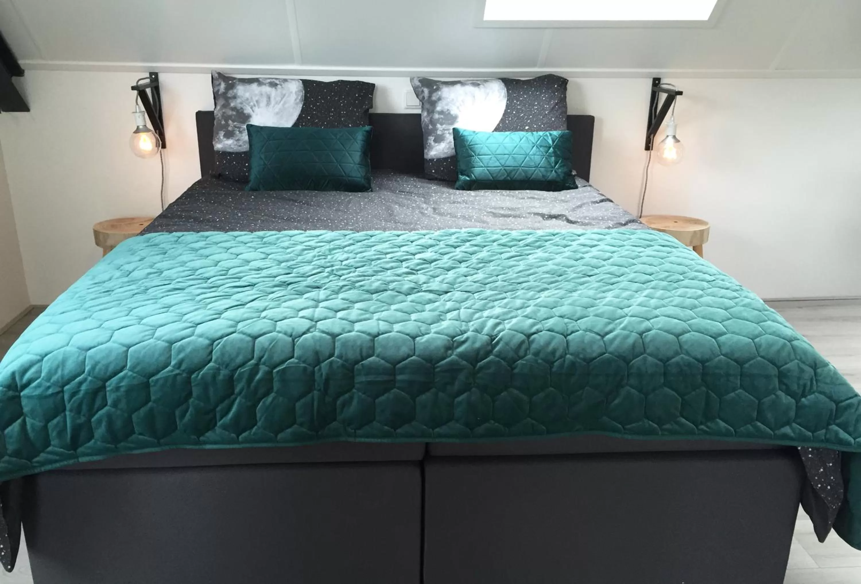 Double Room with Private Bathroom in B&B De Achterdiek