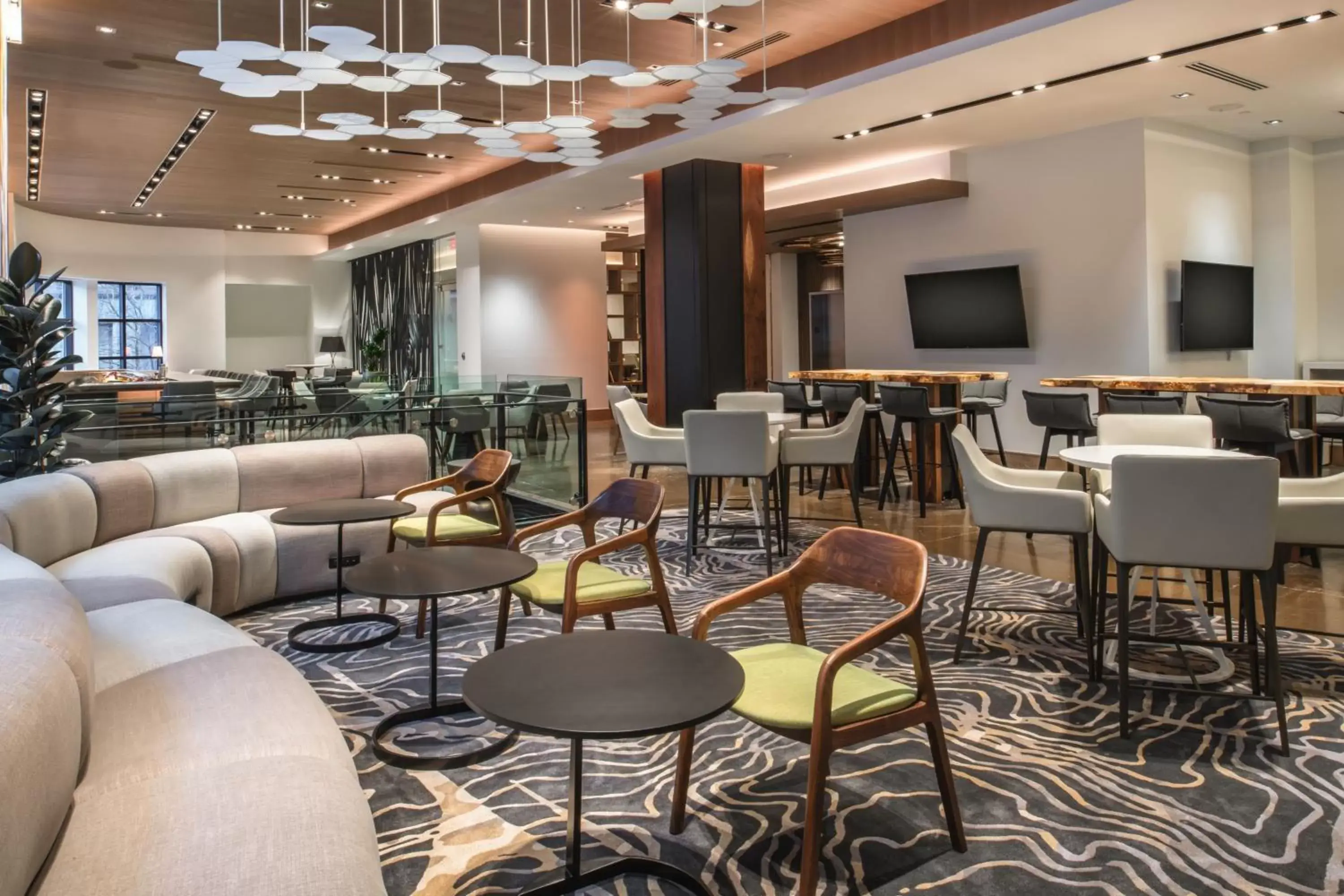 Restaurant/places to eat, Lounge/Bar in The Bidwell Marriott Portland