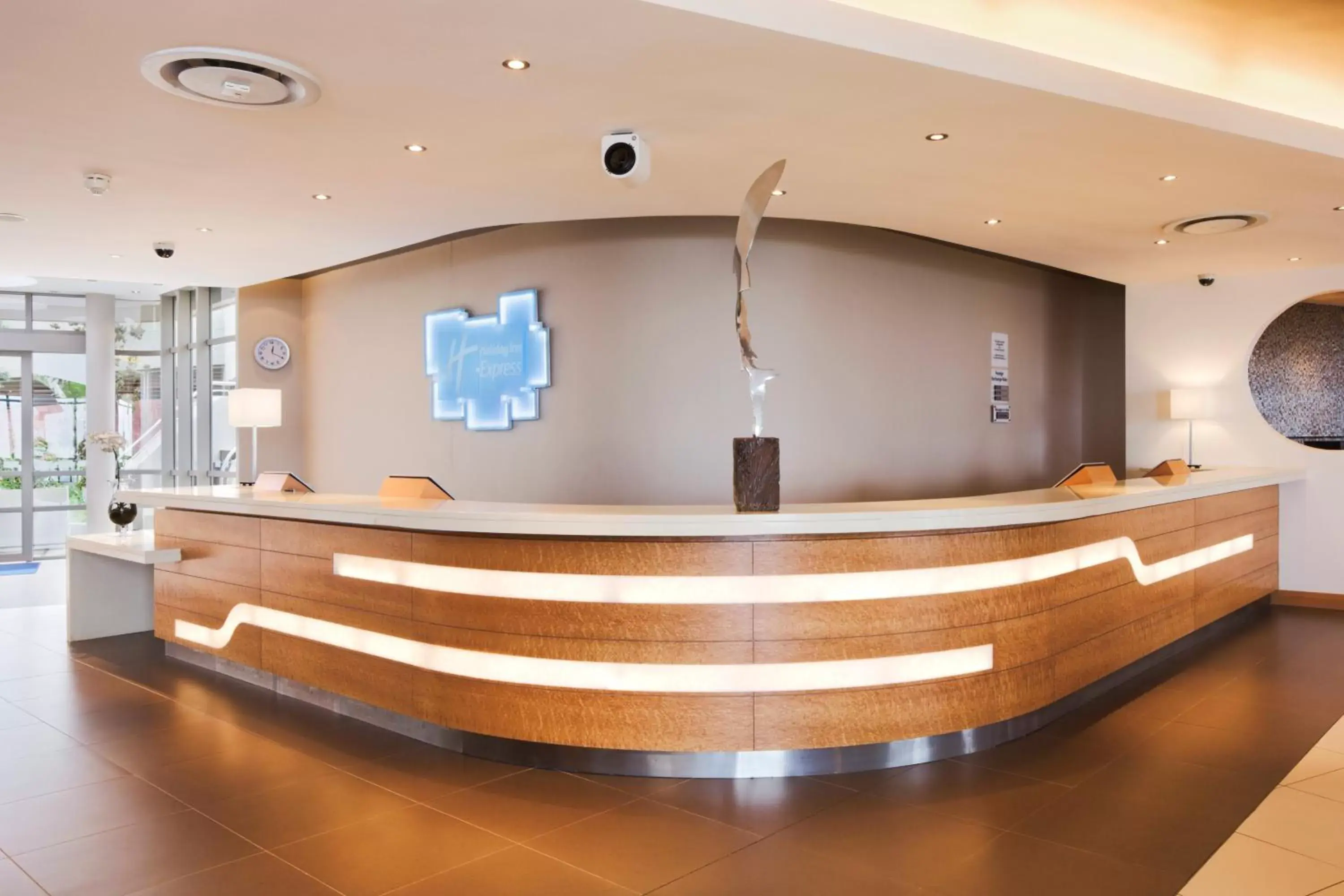 Property building, Lobby/Reception in Holiday Inn Express Durban - Umhlanga, an IHG Hotel