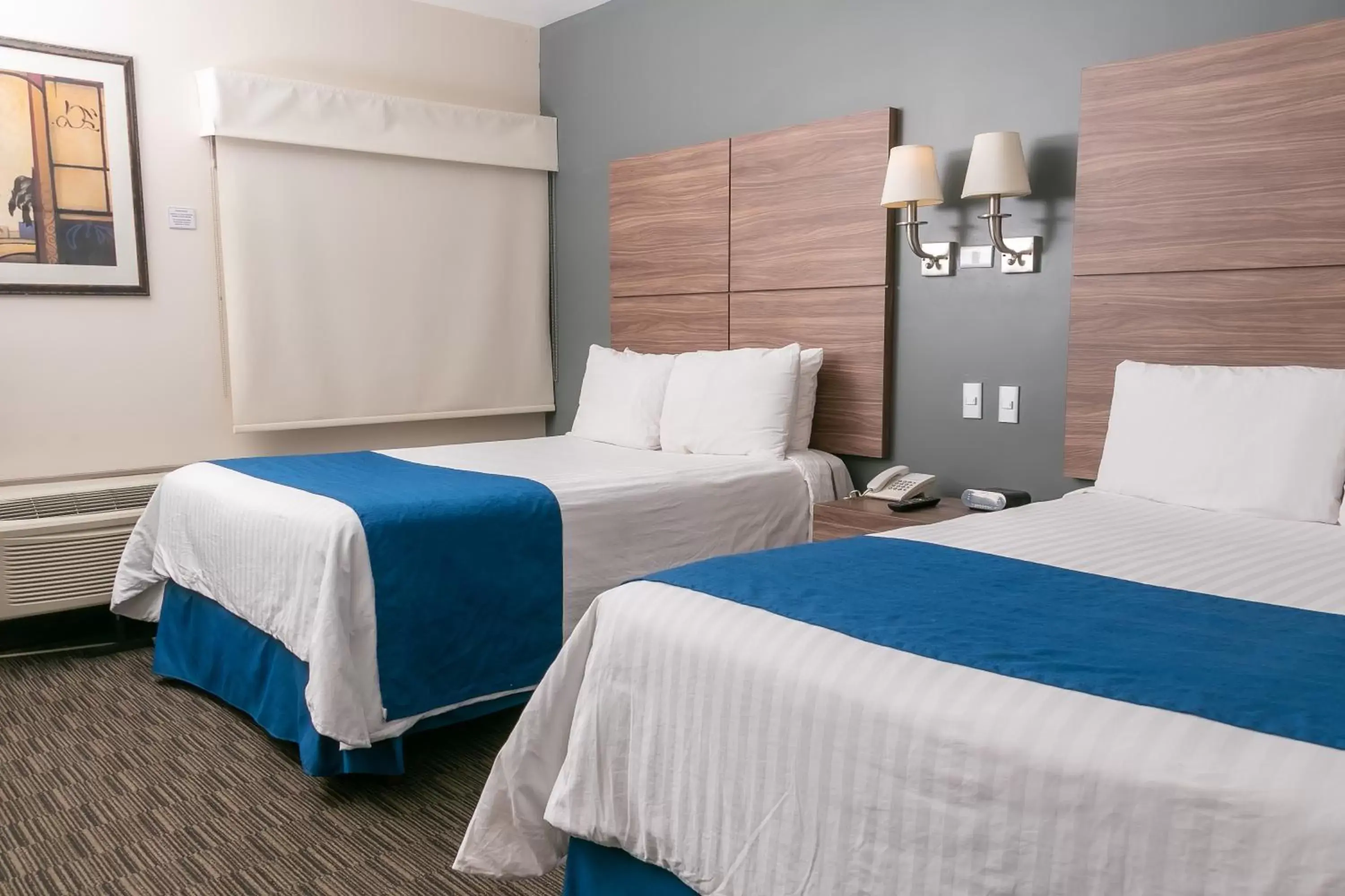 Photo of the whole room, Bed in Best Western Plus Chihuahua Aeropuerto Photo of the whole room, Bed in Best Western Plus Chihuahua Aeropuerto