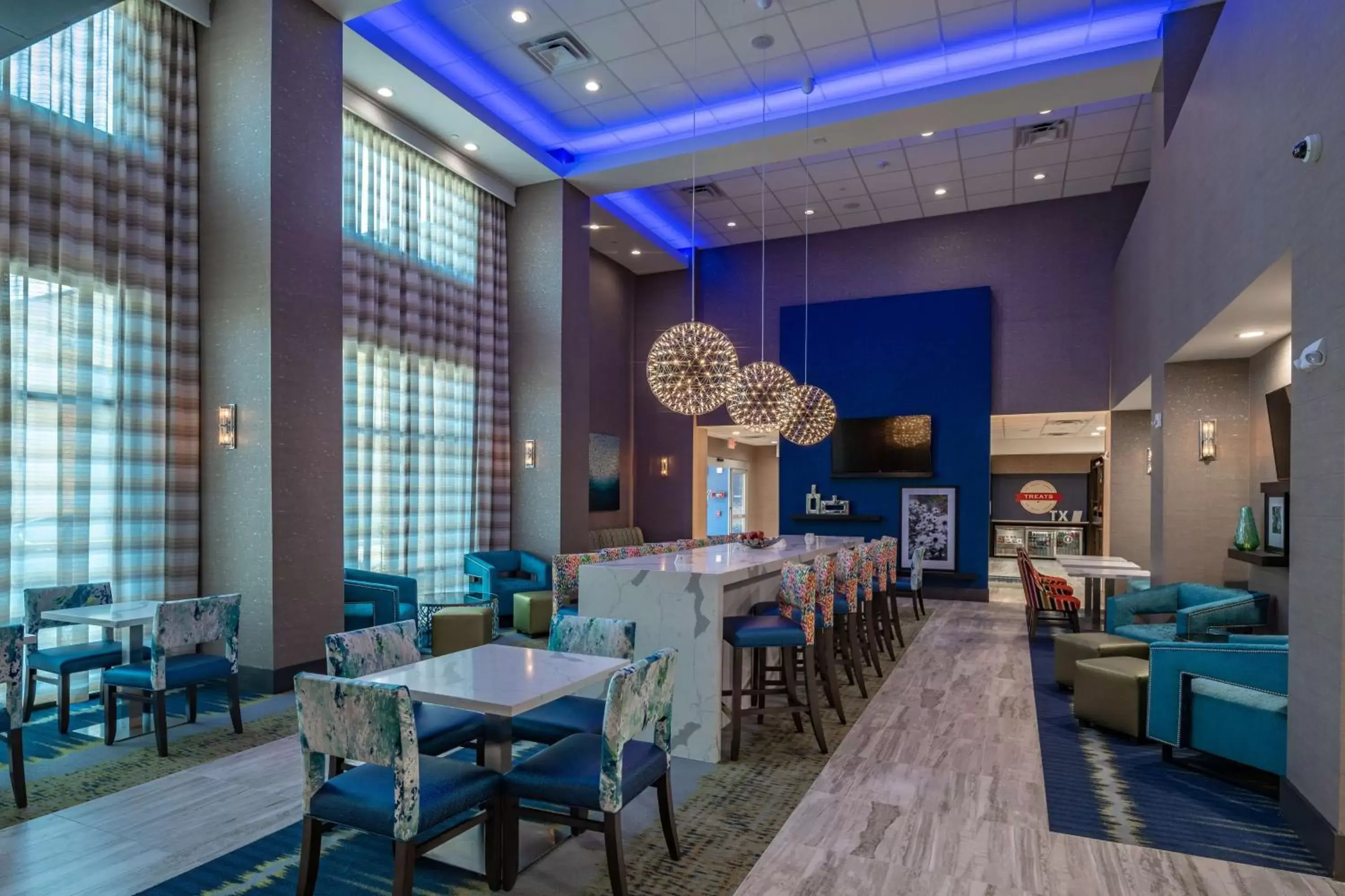 Lobby or reception in Hampton Inn & Suites Dallas/Plano Central Lobby or reception in Hampton Inn & Suites Dallas/Plano Central