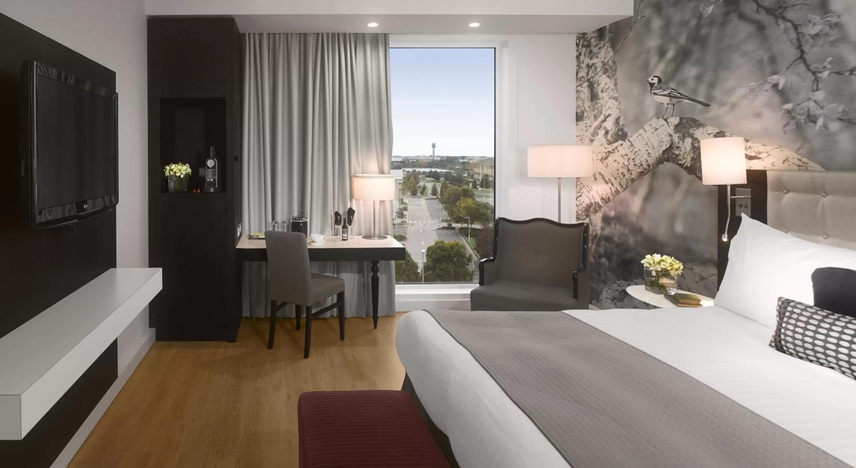 Bedroom, Bed in Radisson Blu Hotel East Midlands Airport