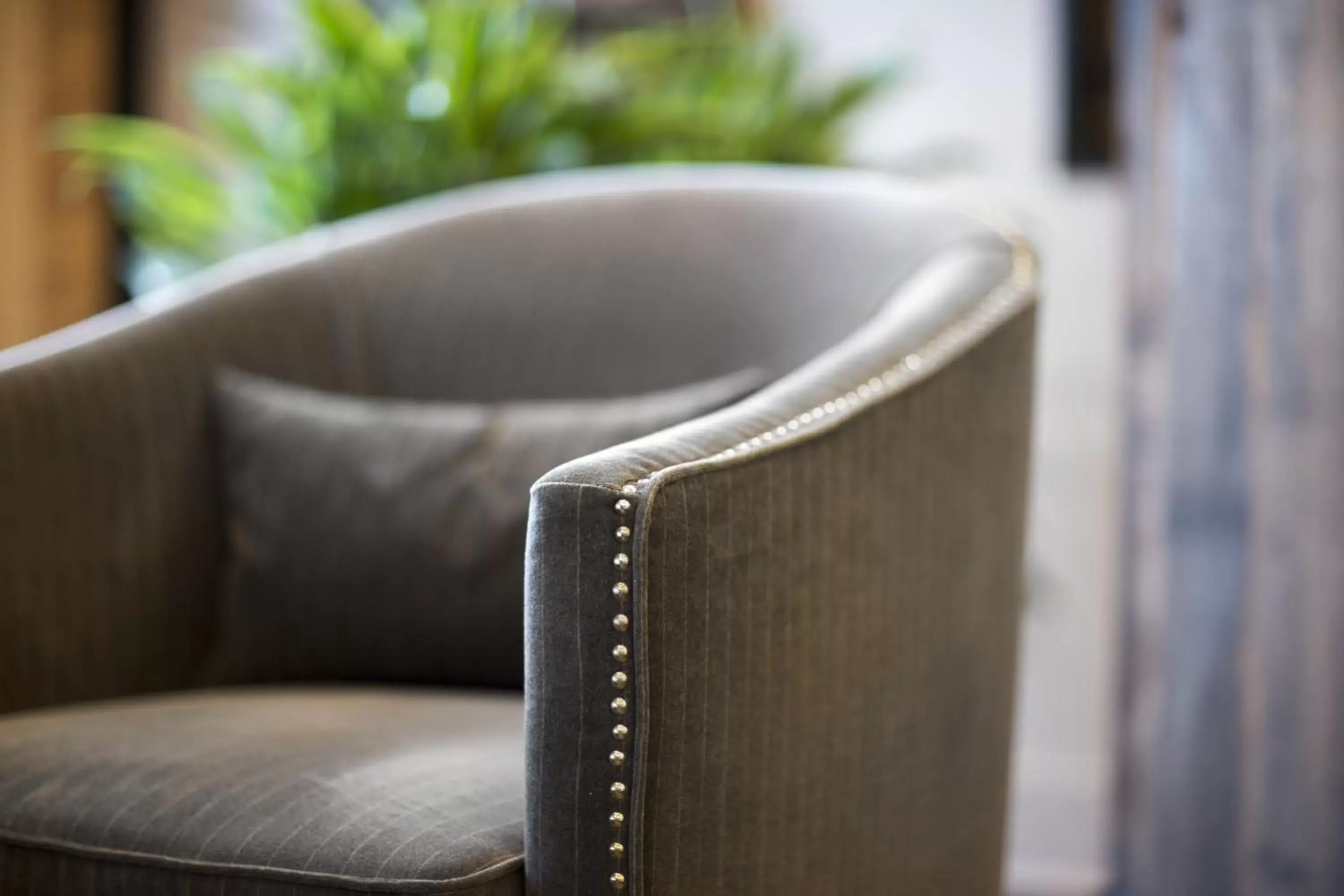 Property building, Seating Area in Crowne Plaza Resort Asheville, an IHG Hotel