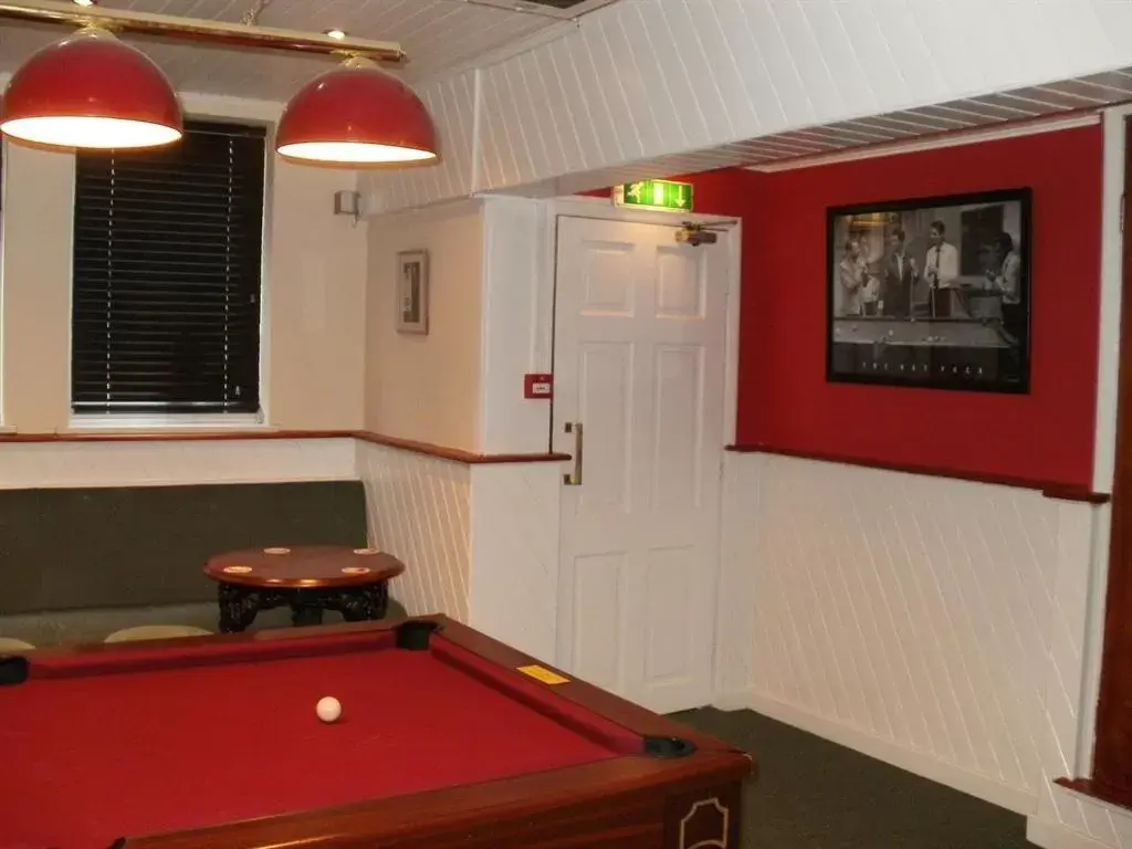 Other, Billiards in The Star Inn