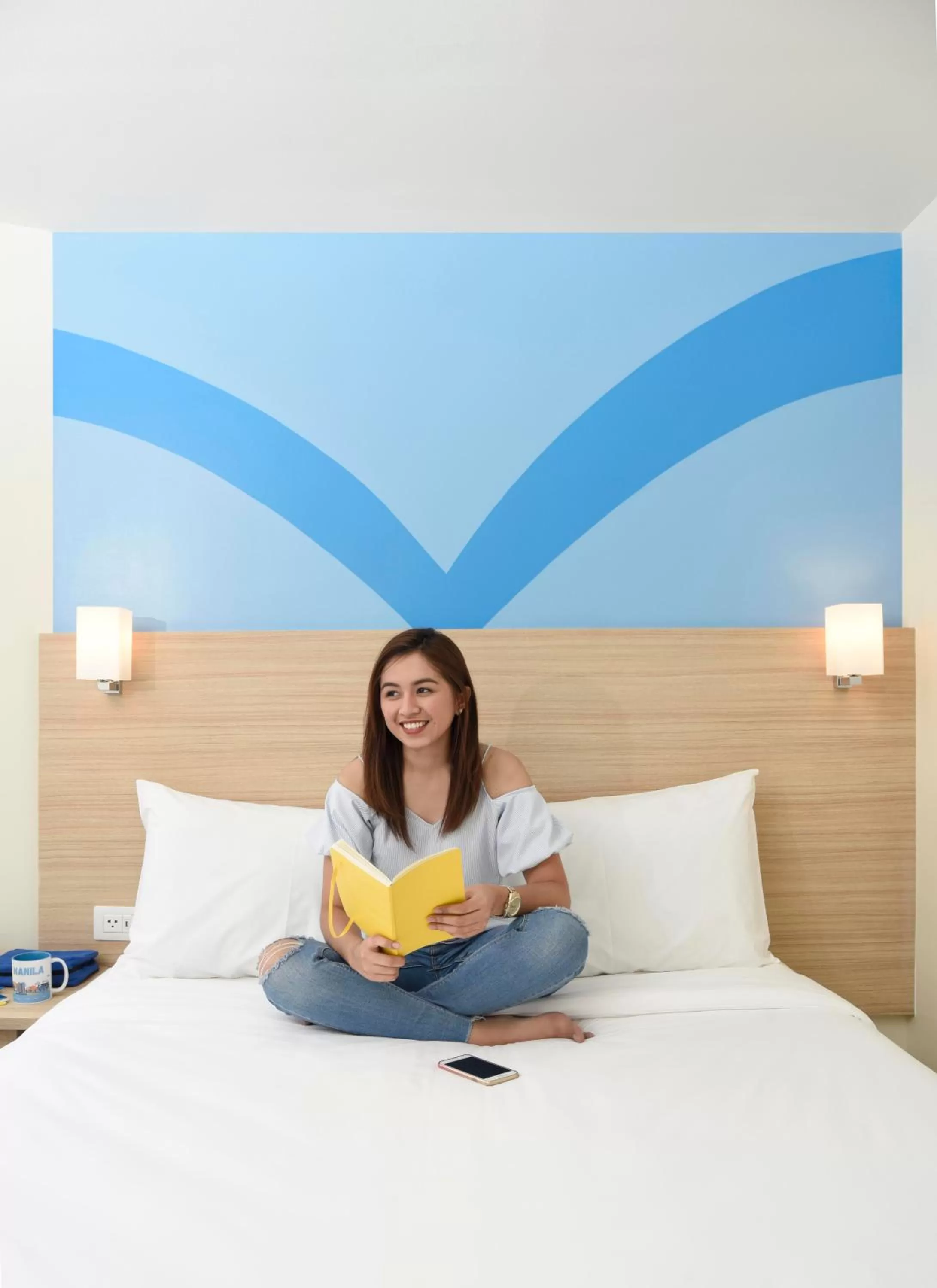 Bedroom, Bed in Hop Inn Hotel Aseana City Manila