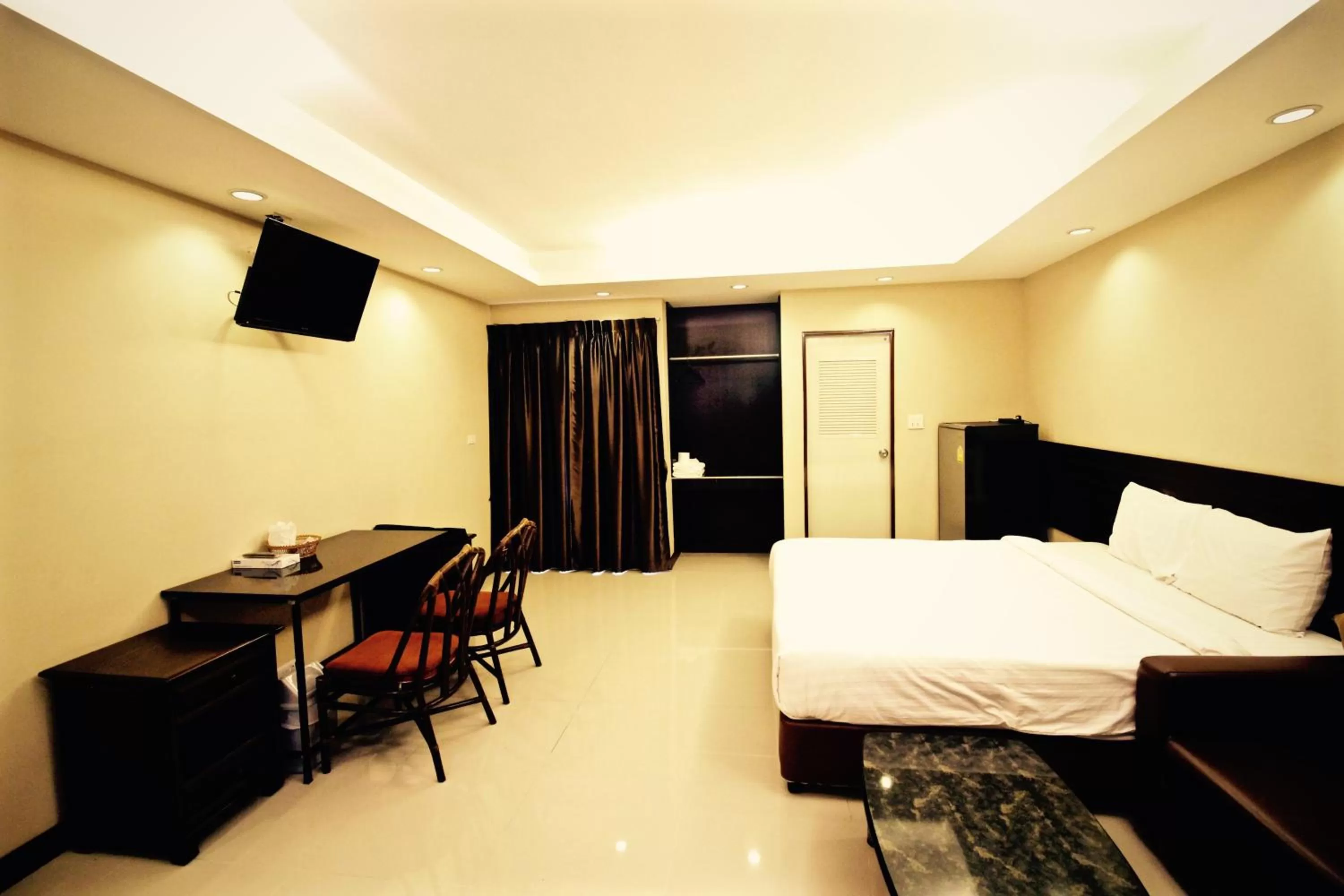 TV and multimedia, Bed in KKinn South Pattaya