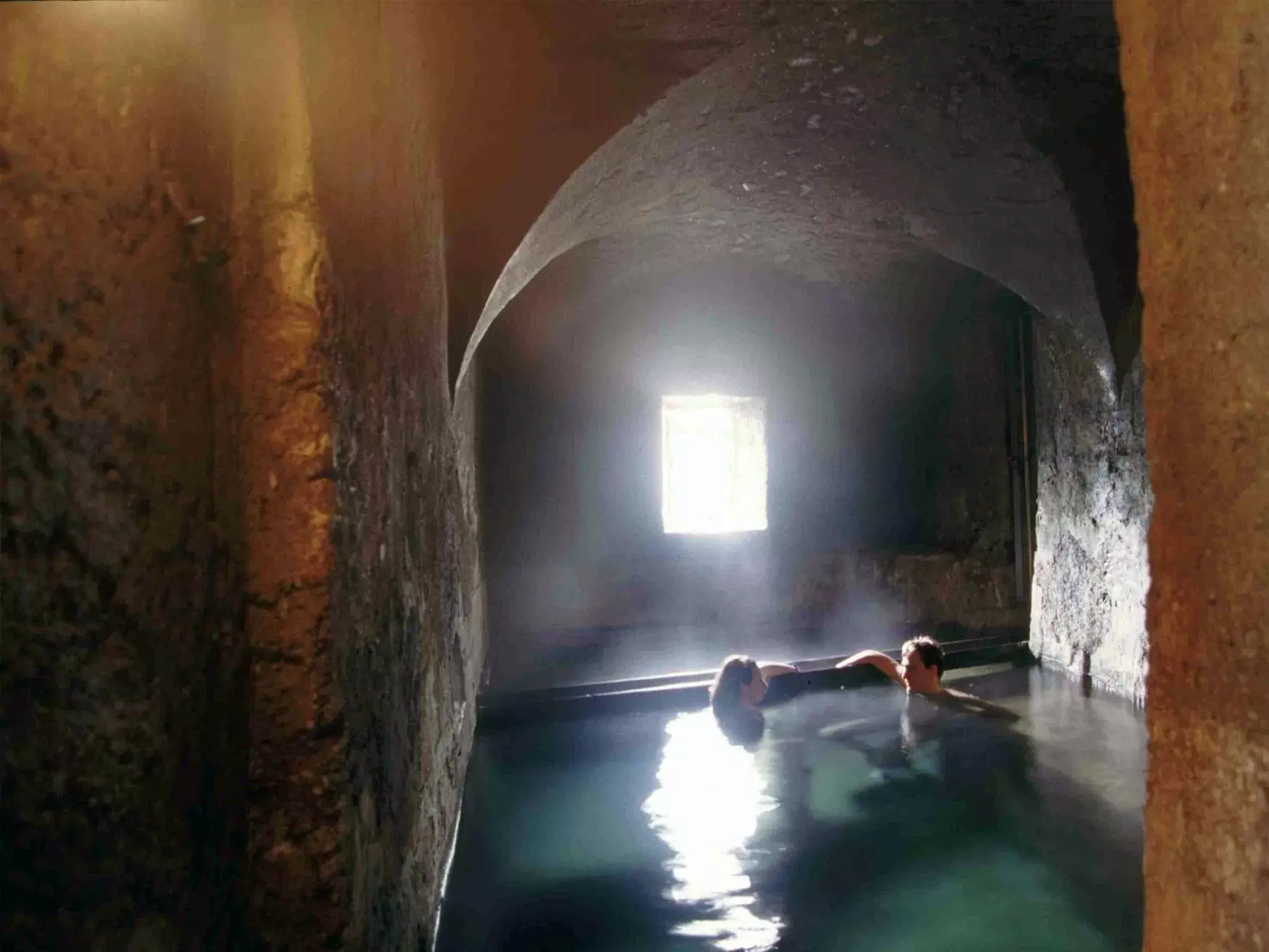 Hot Spring Bath in QC Terme Hotel Bagni Vecchi