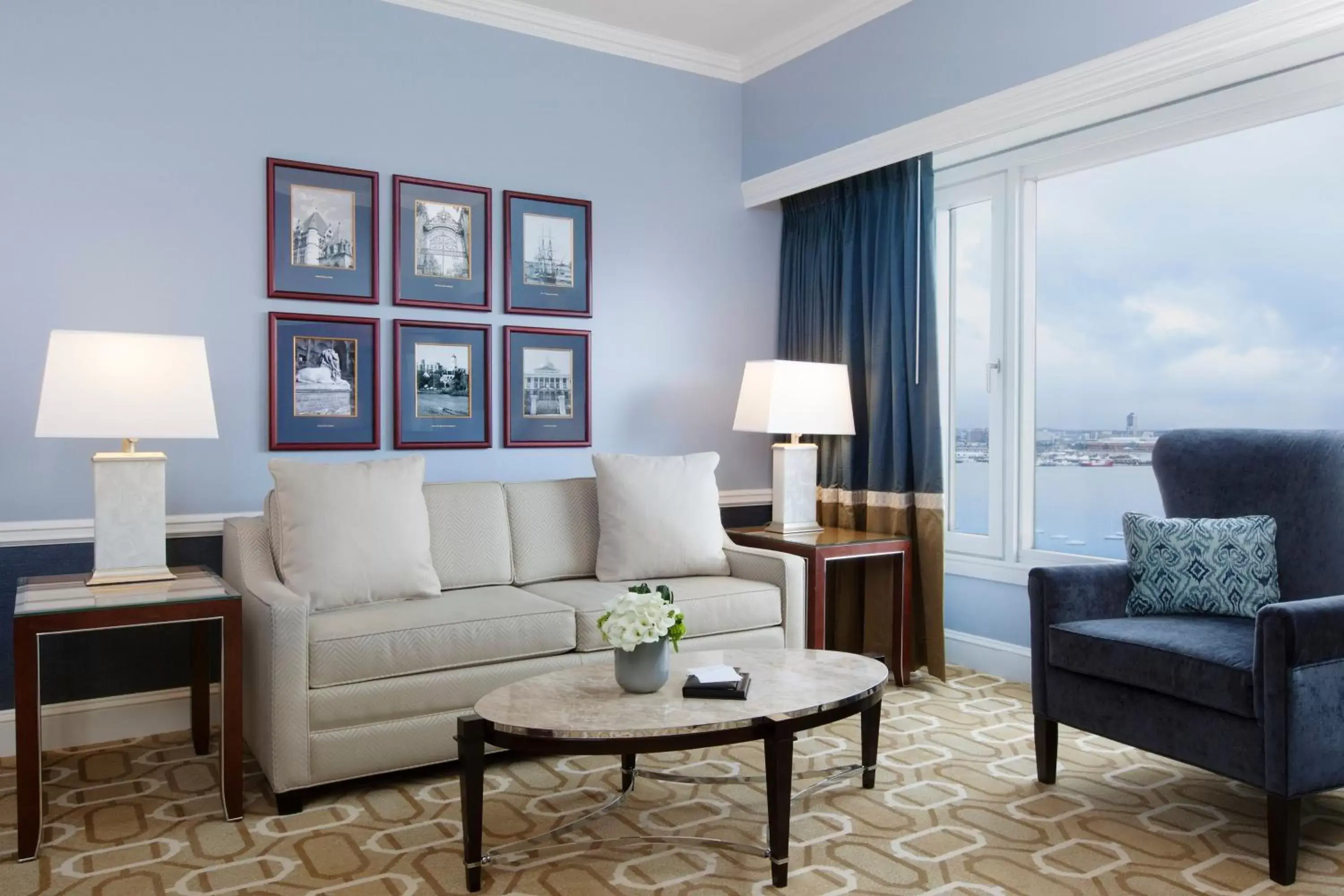 Living room, Seating Area in Boston Harbor Hotel