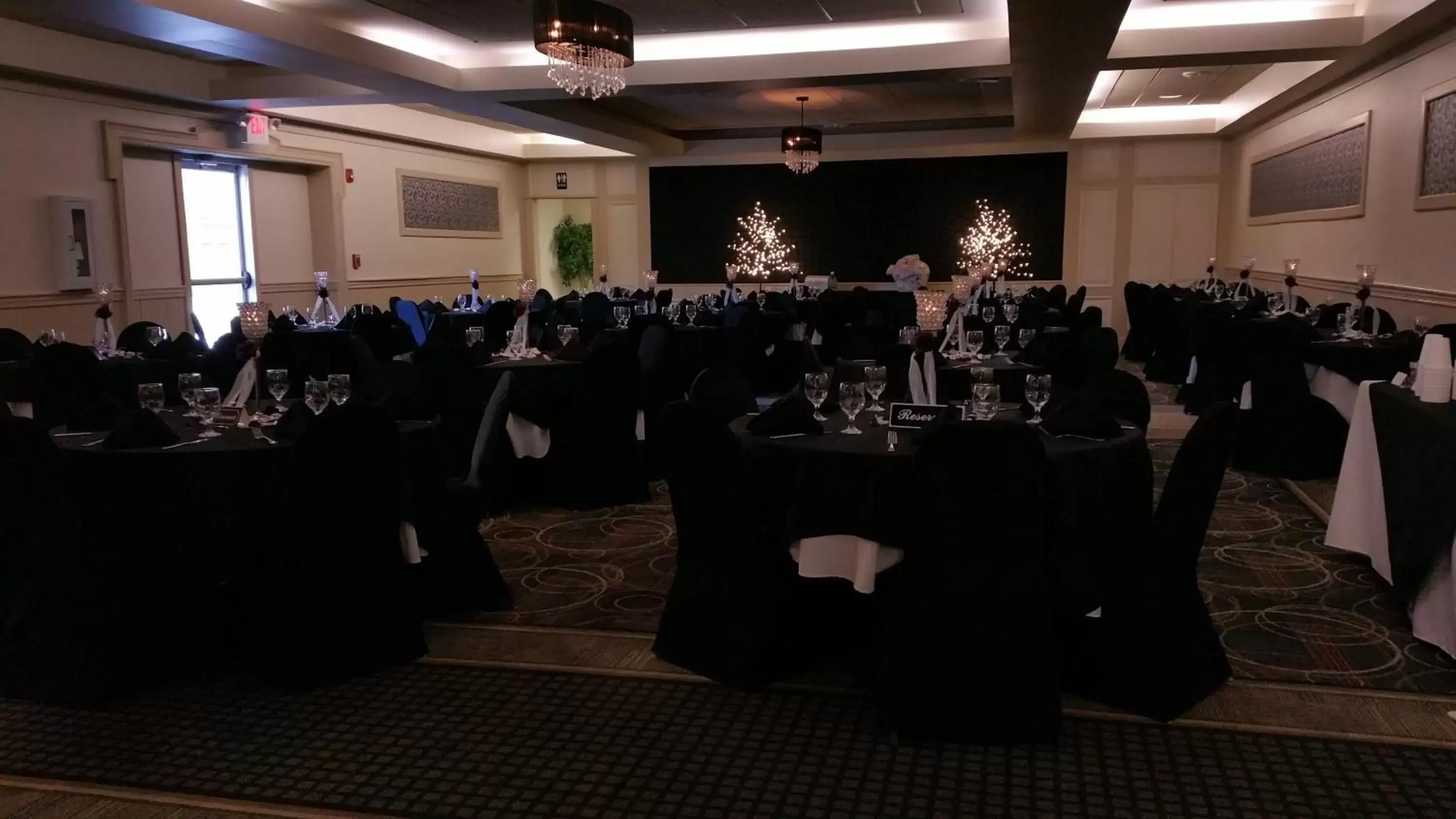 Banquet/Function facilities, Banquet Facilities in Holiday Inn Portsmouth Downtown, an IHG Hotel