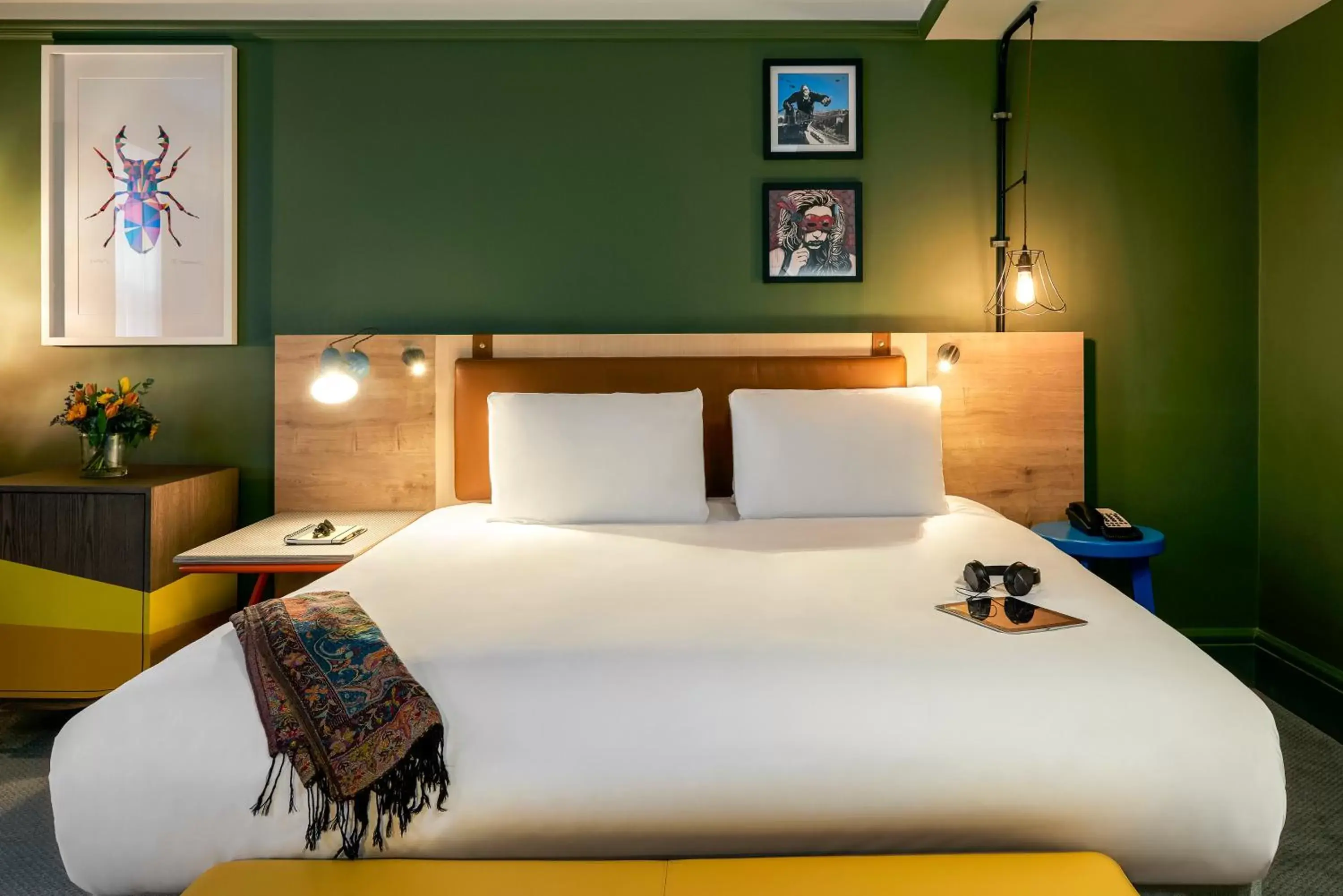 Bedroom, Bed in Mercure Bristol Grand Hotel