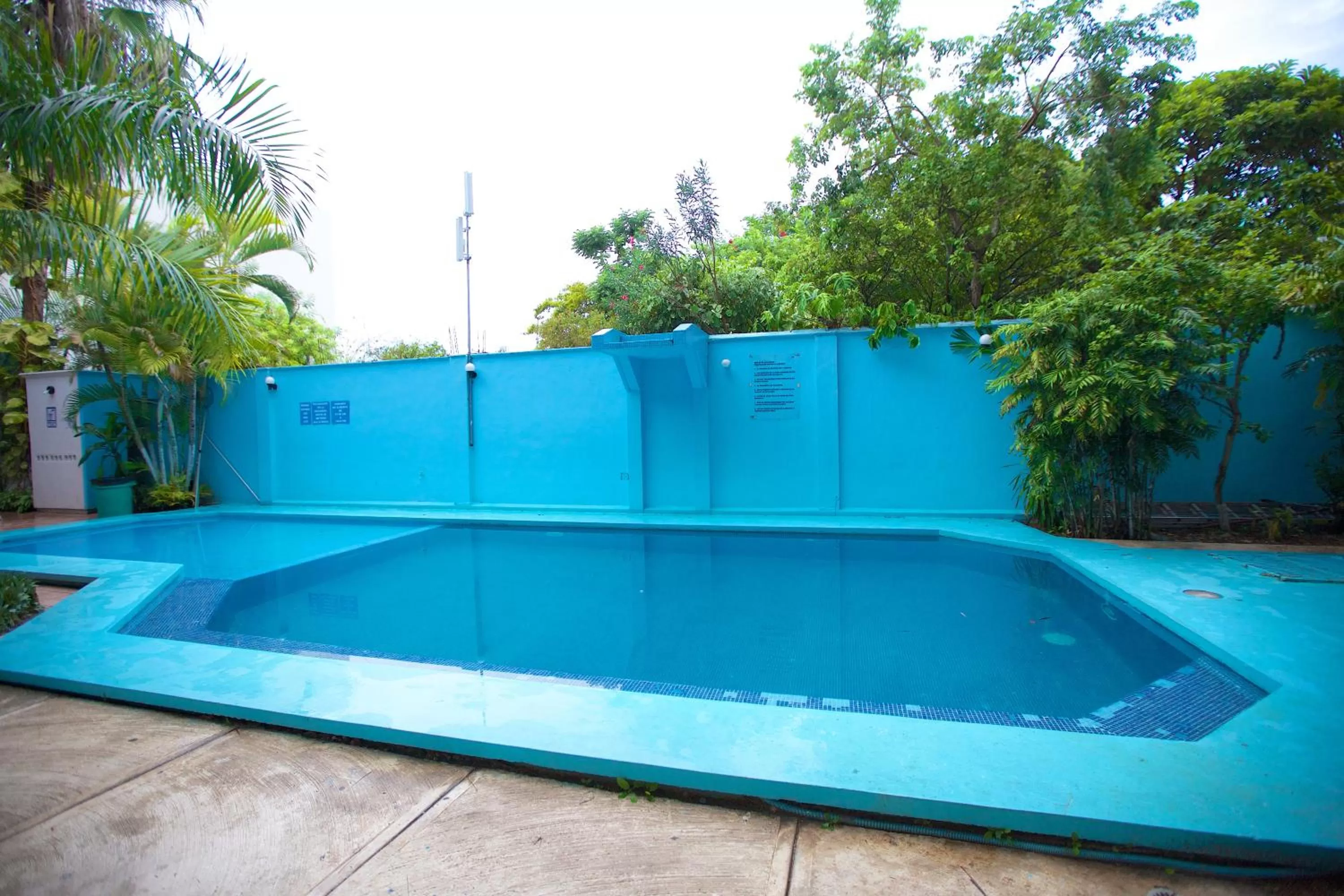 Swimming pool in Hotel Principe