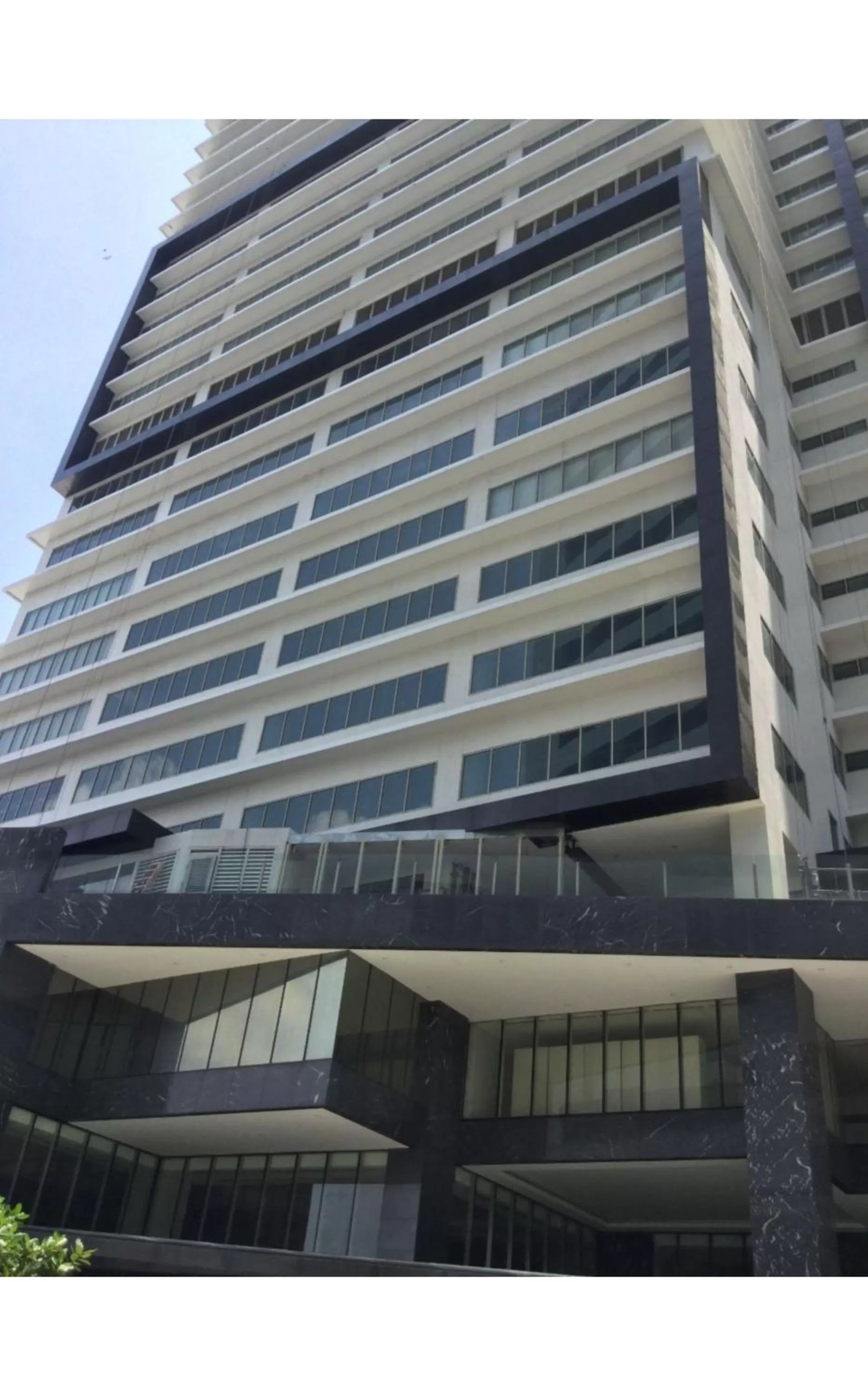 Property Building in Capital O 804 The Residences at Bonifacio Civic Center
