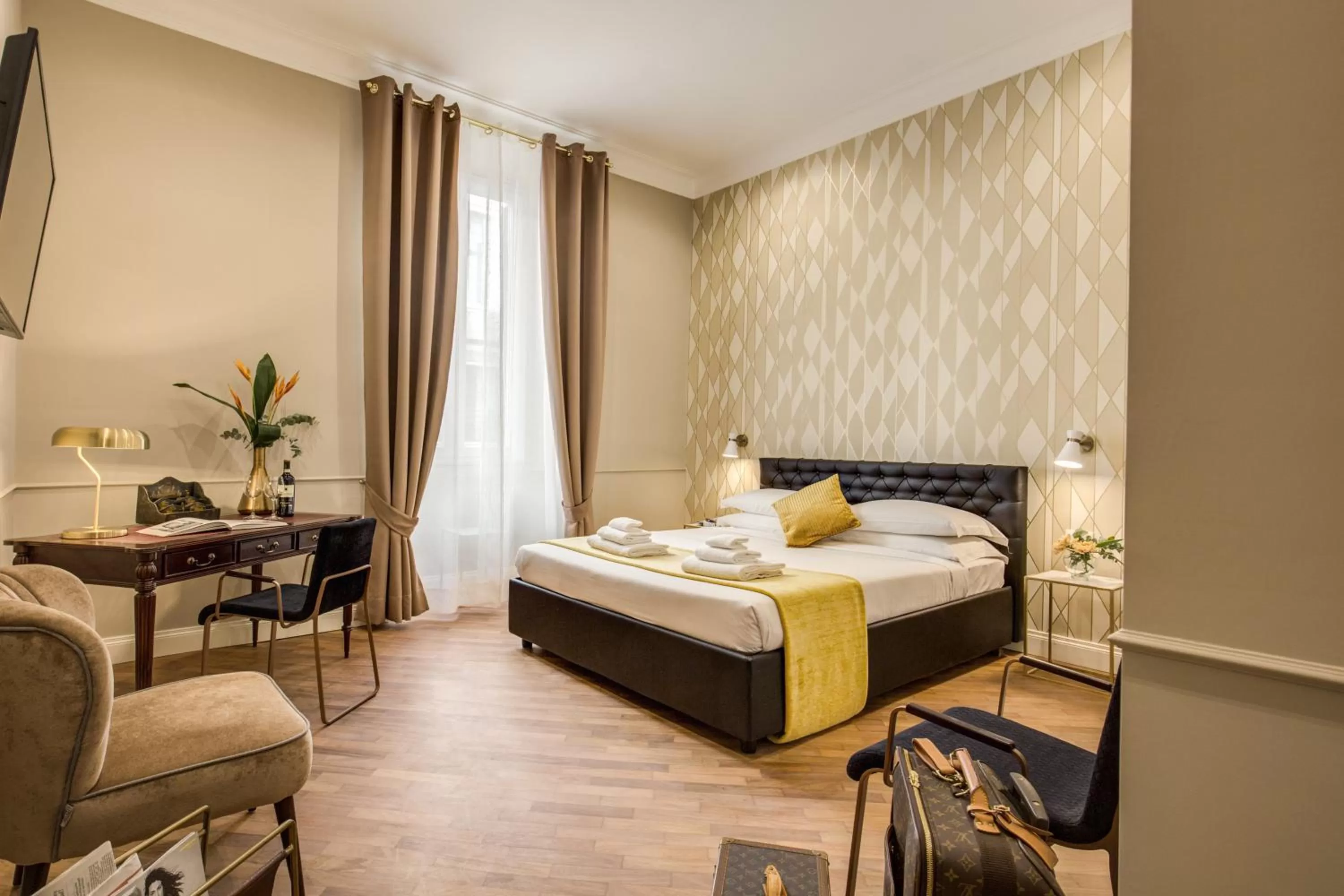 Bed in Charme Spagna Boutique Hotel