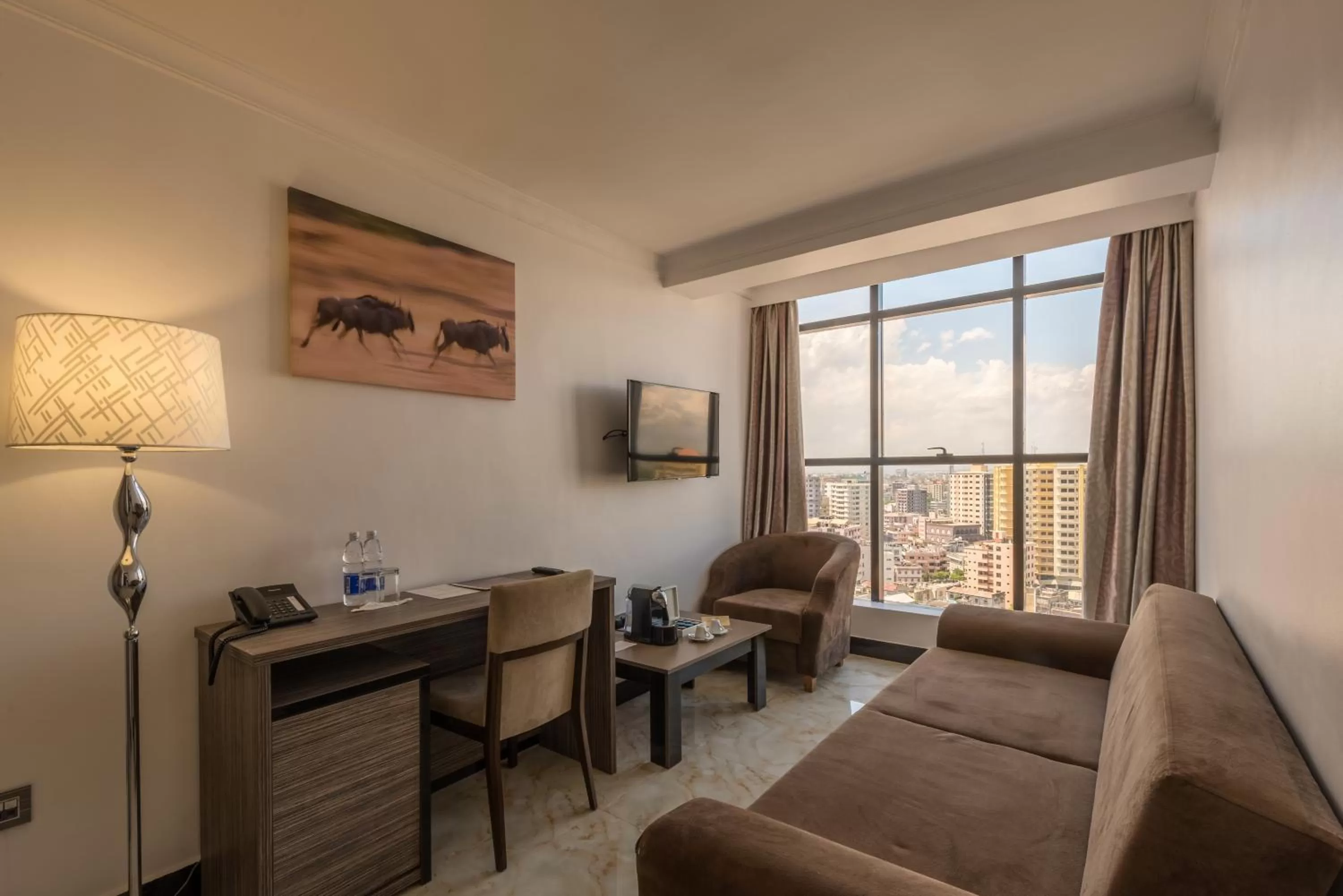 Seating area in Golden Tulip Dar Es Salaam City Center Hotel