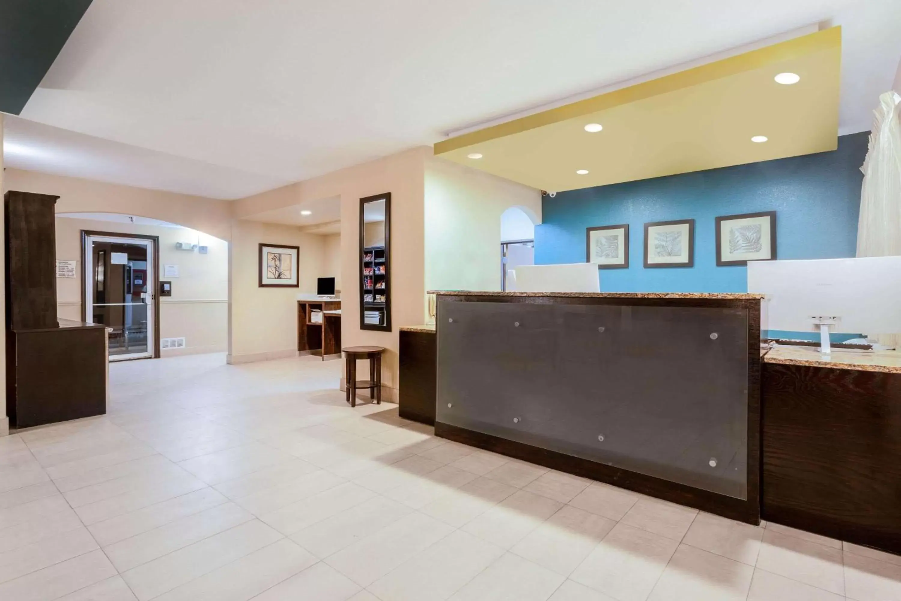 Lobby or reception in Baymont by Wyndham Henderson-Northeast Denver Lobby or reception in Baymont by Wyndham Henderson-Northeast Denver