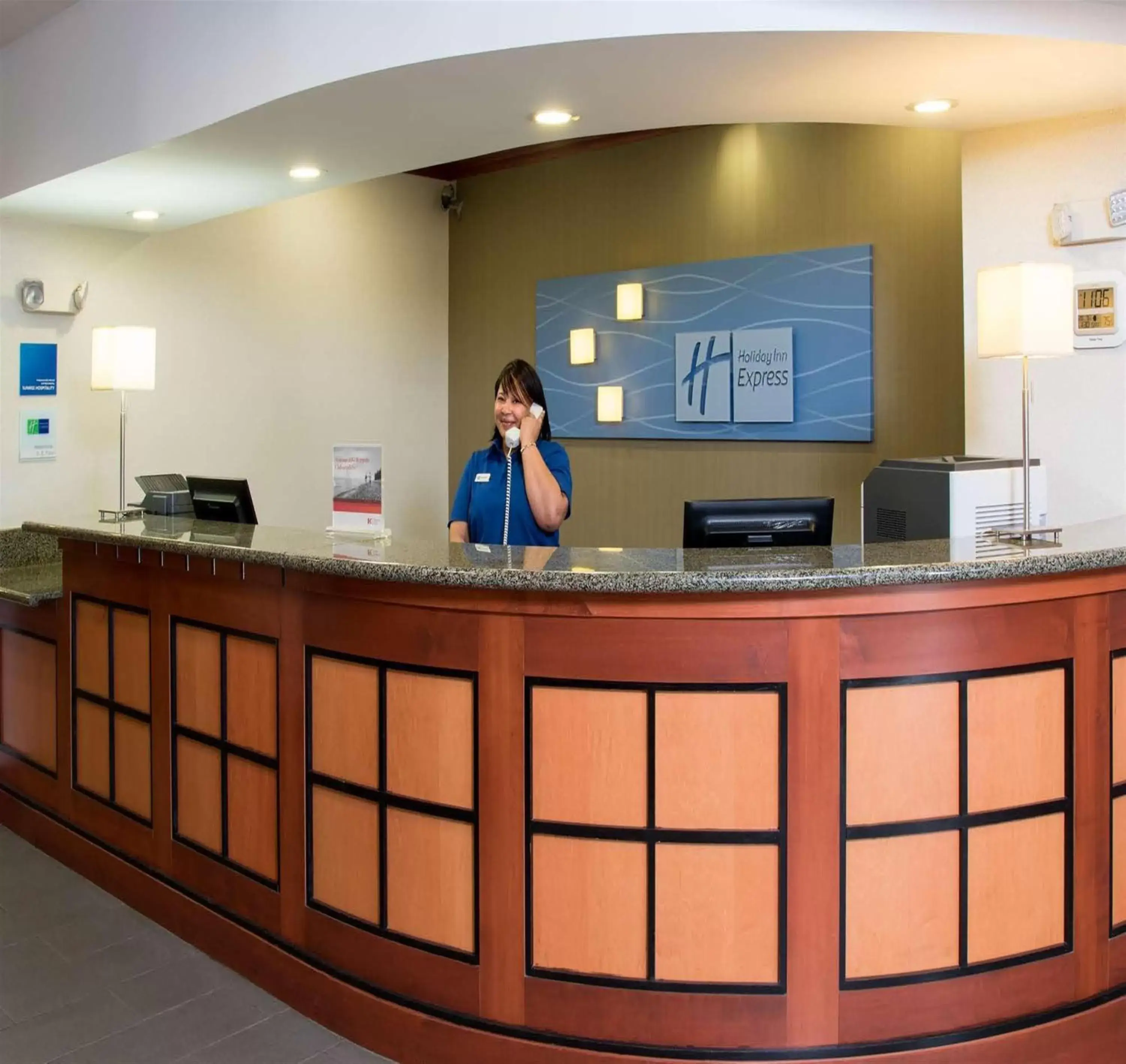 Property building, Lobby/Reception in Holiday Inn Express & Suites Danville, an IHG Hotel
