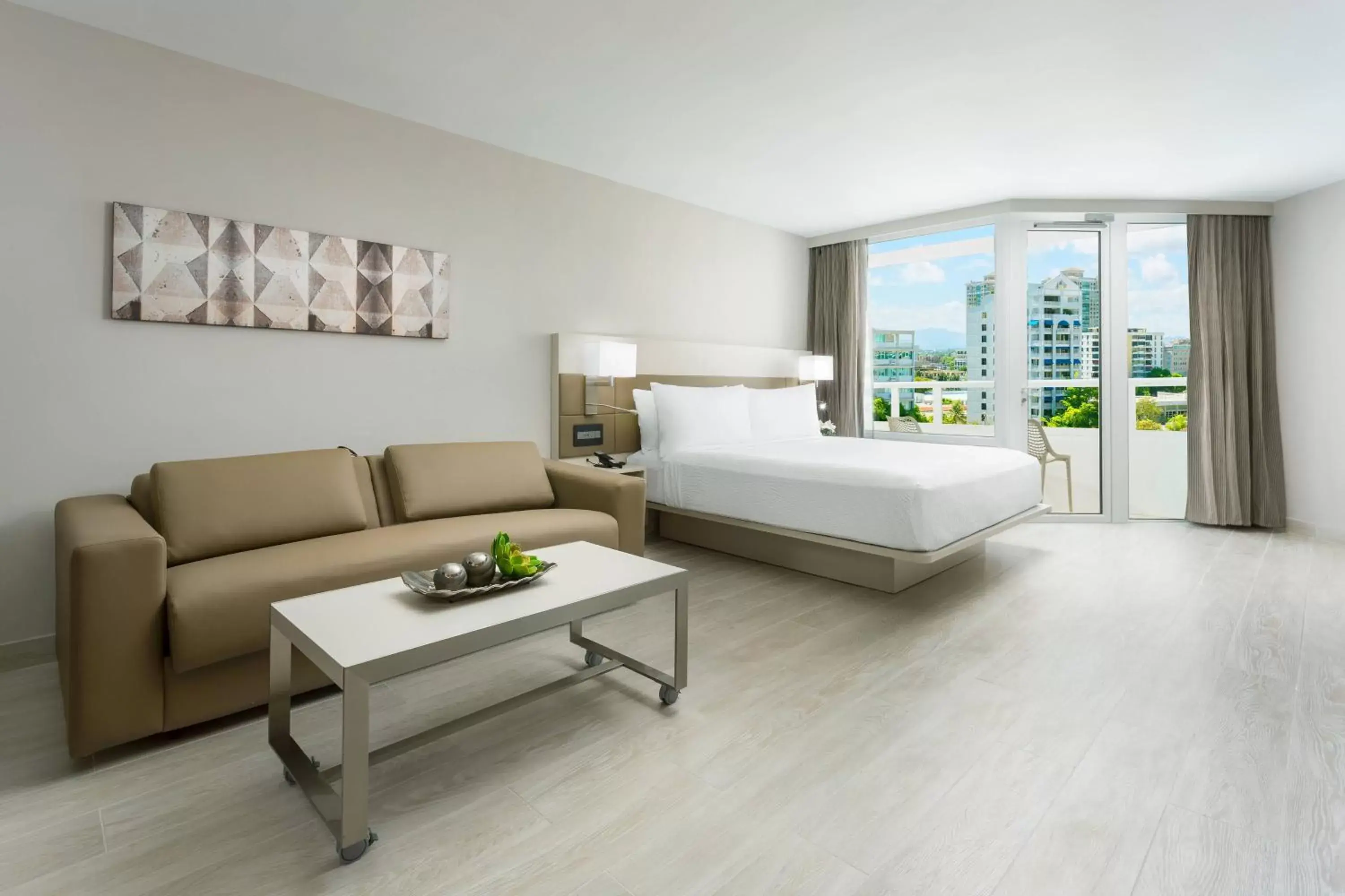 Photo of the whole room, Seating Area in AC Hotel by Marriott San Juan Condado