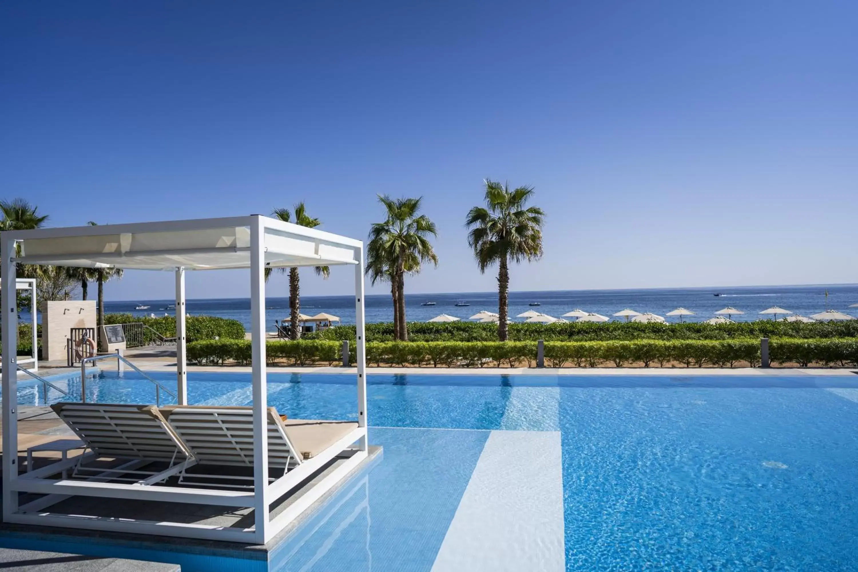 Swimming Pool in InterContinental Fujairah Resort, an IHG Hotel