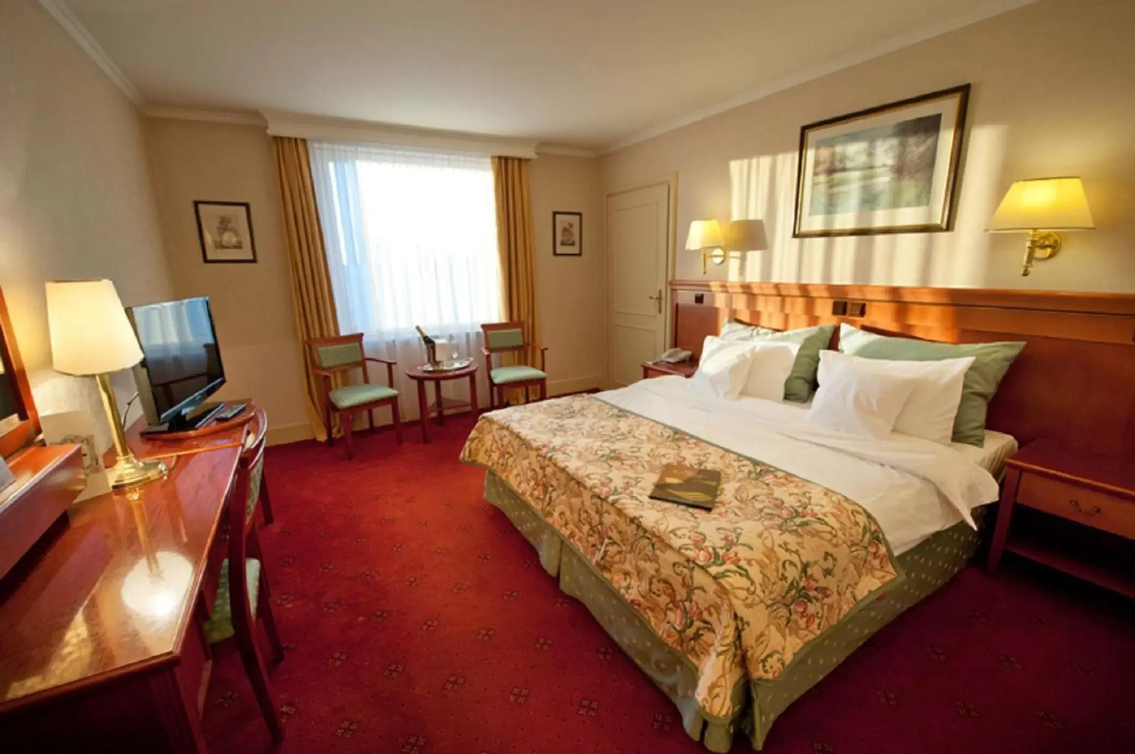 Photo of the whole room, Bed in Hotel Mazurkas